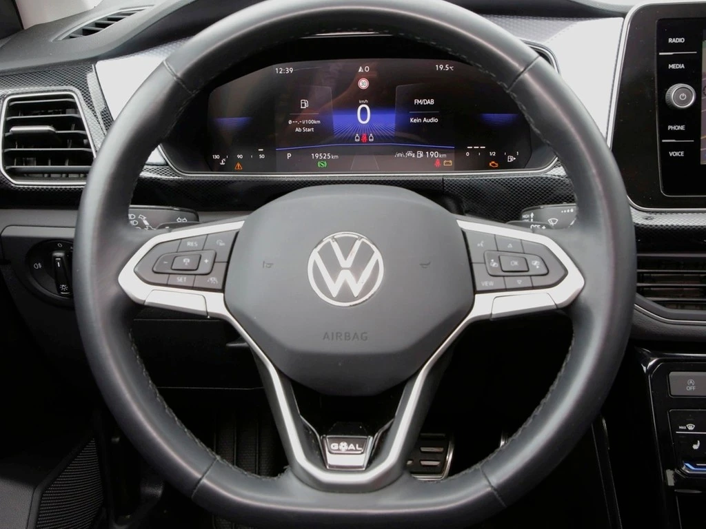 Volkswagen-T-Cross-image-15