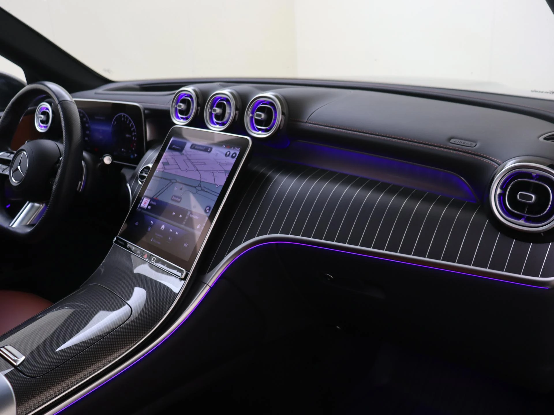 Mercedes-Benz-GLC-image-3