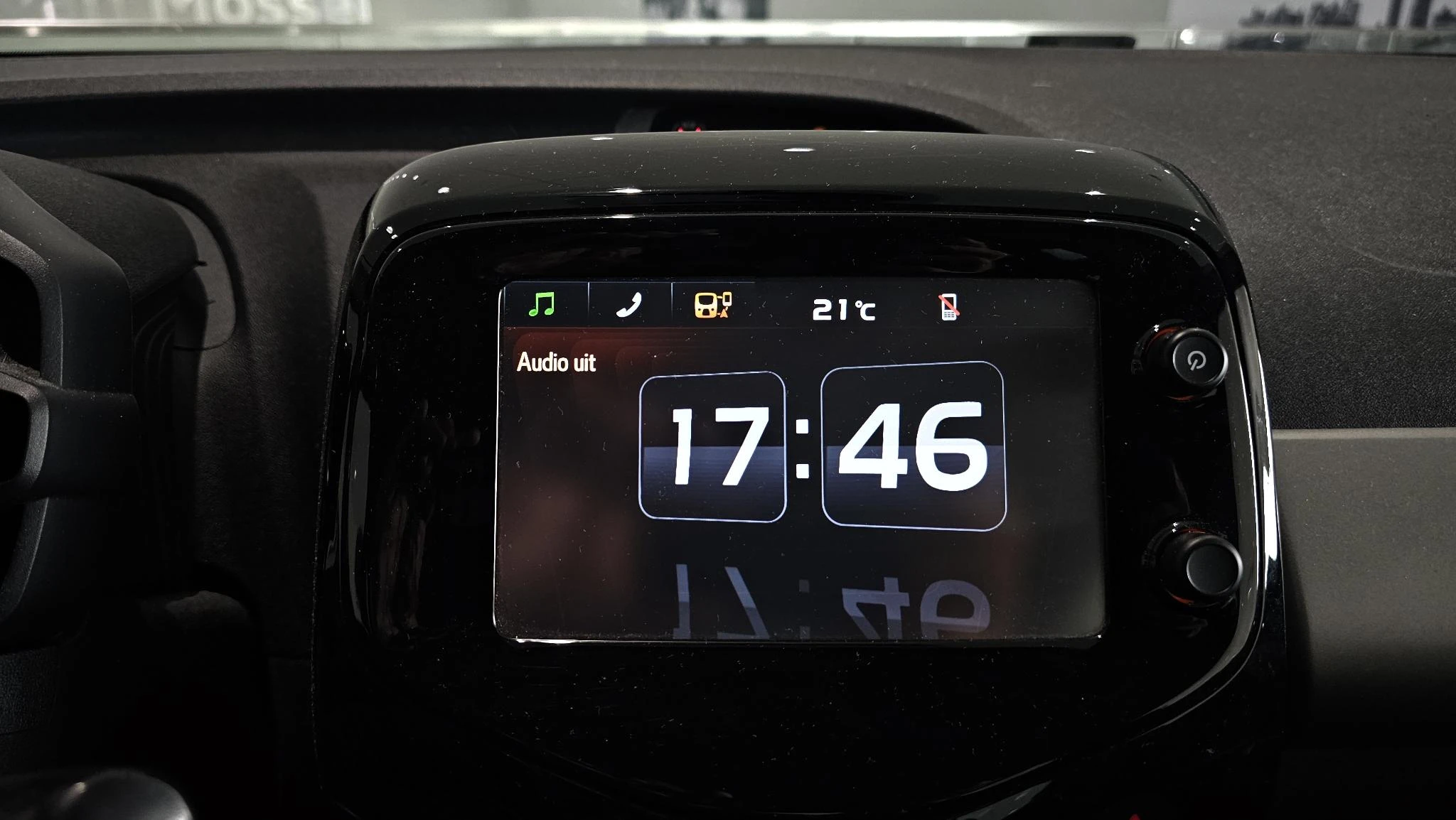 Peugeot-108-image-12