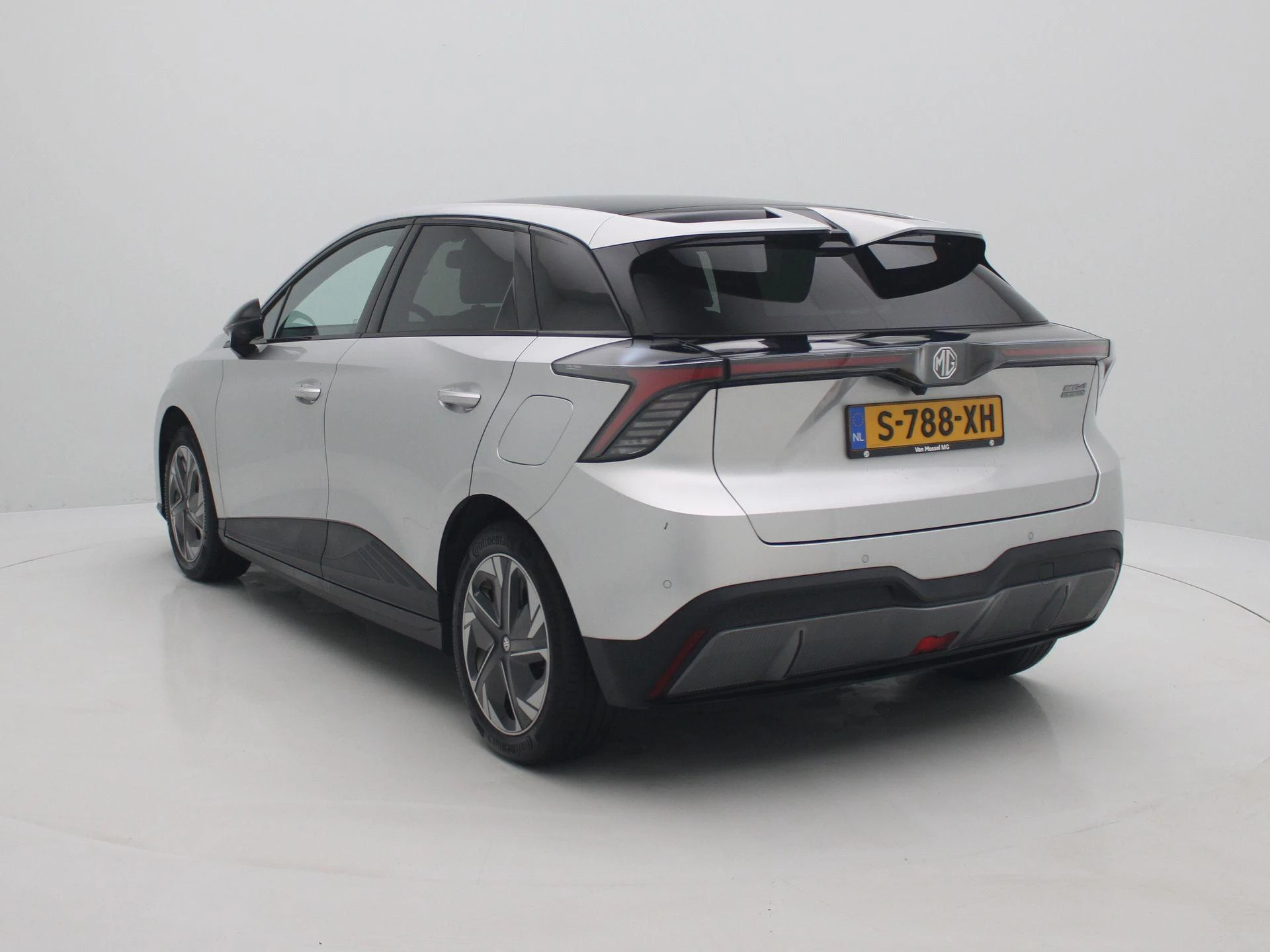 MG MG4 Luxury 64 kWh