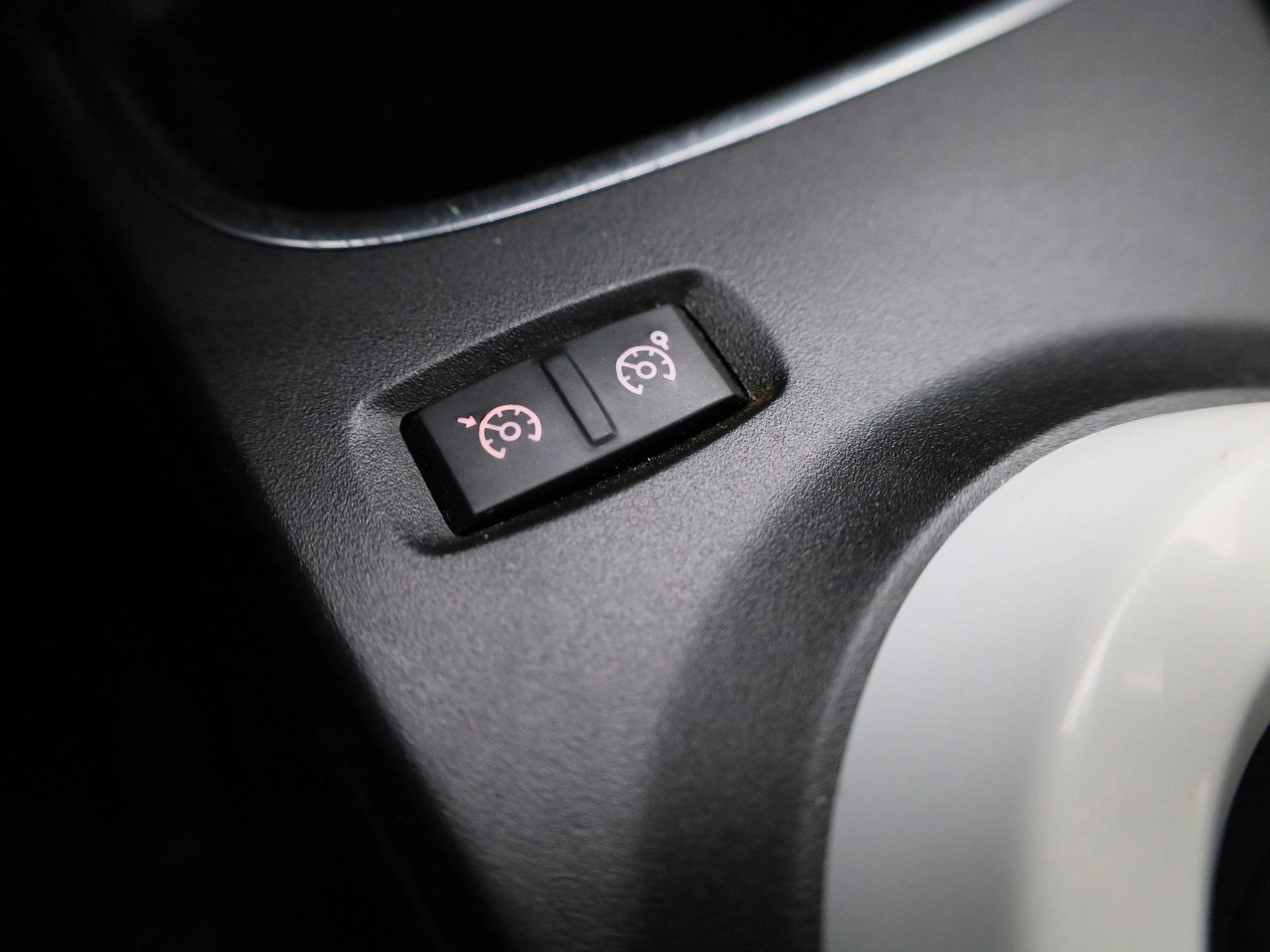Renault-Twingo-image-31