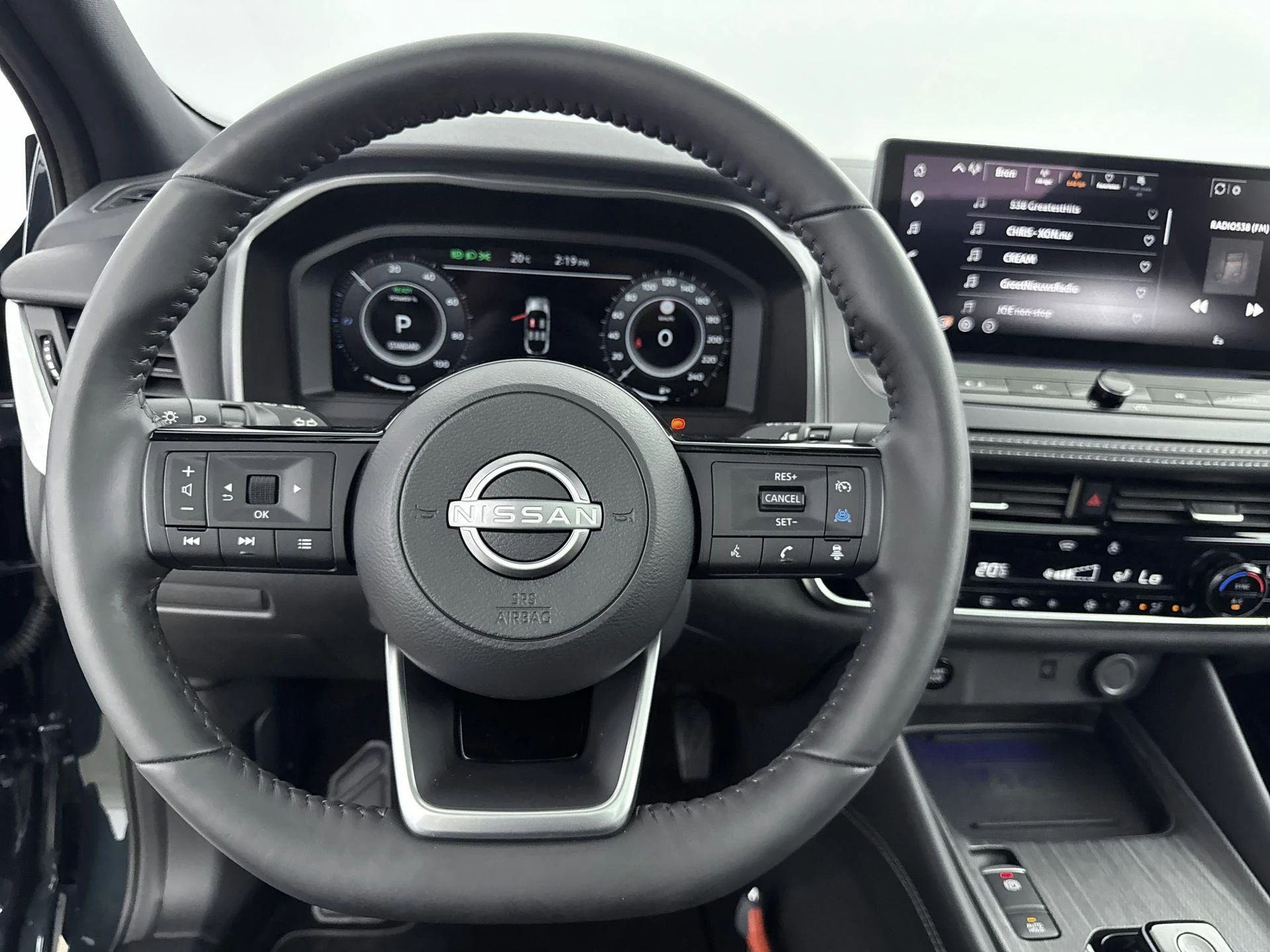 Nissan-QASHQAI-image-27