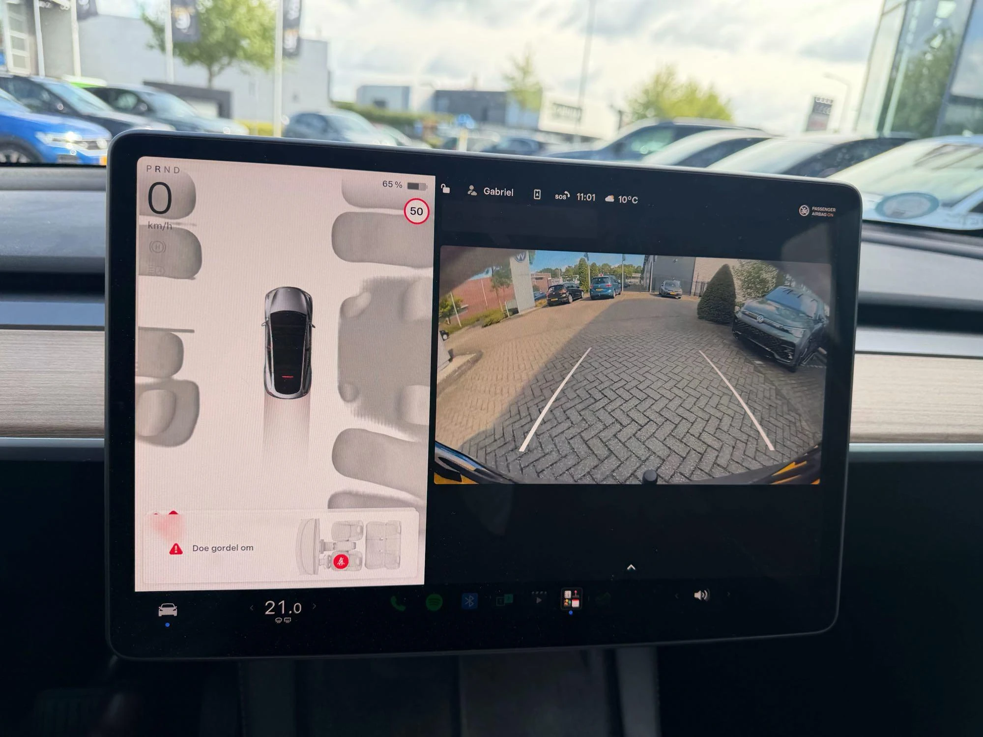 Tesla-Model Y-image-15