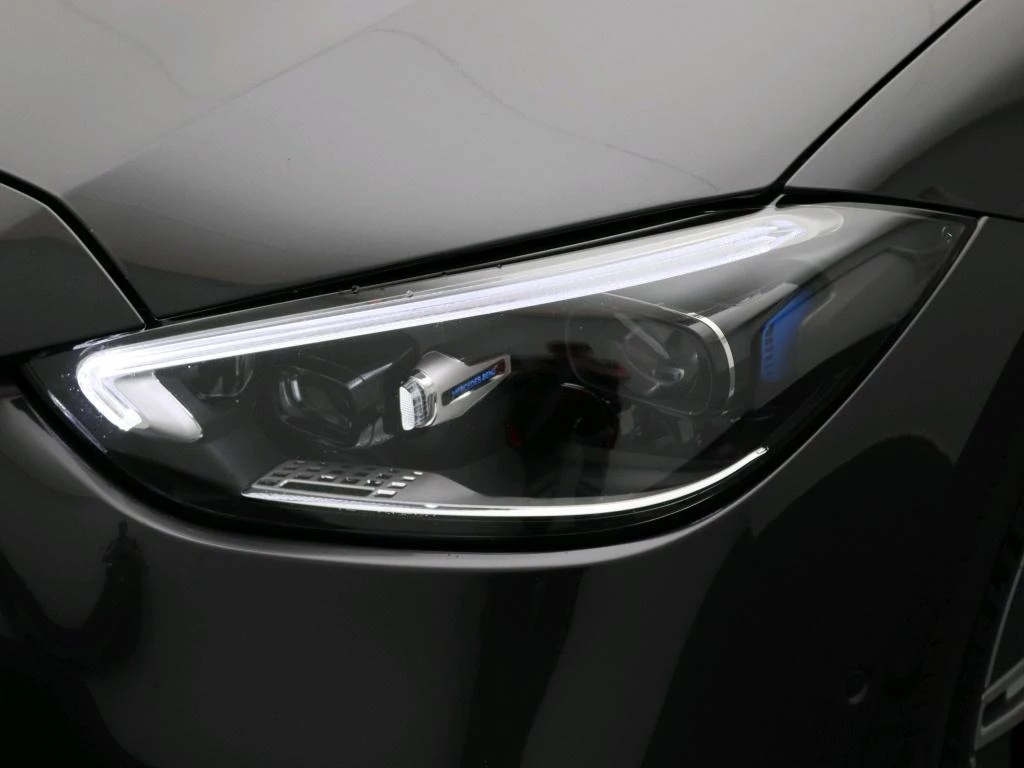 Mercedes-Benz Classe C 180 AMG Line Break + PANORAMISCH DAK + DIGITAL LIGHT + KEY LESS +