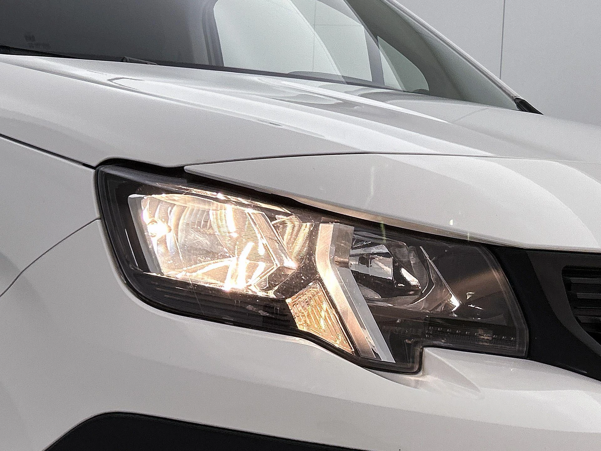 Peugeot-Partner-image-17