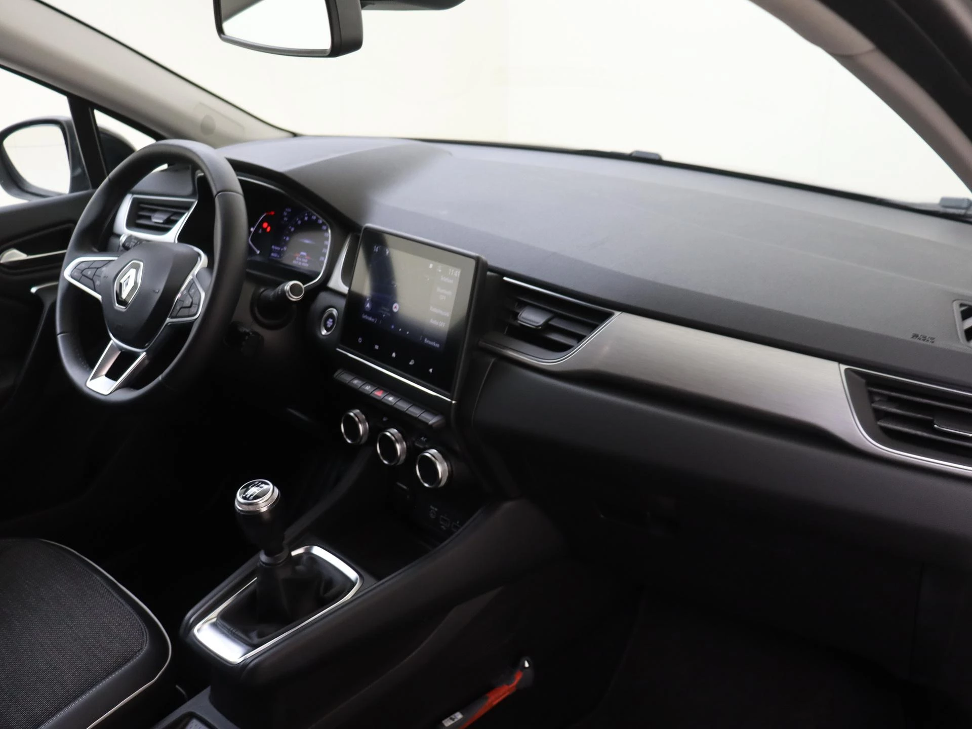 Renault-Captur-image-4