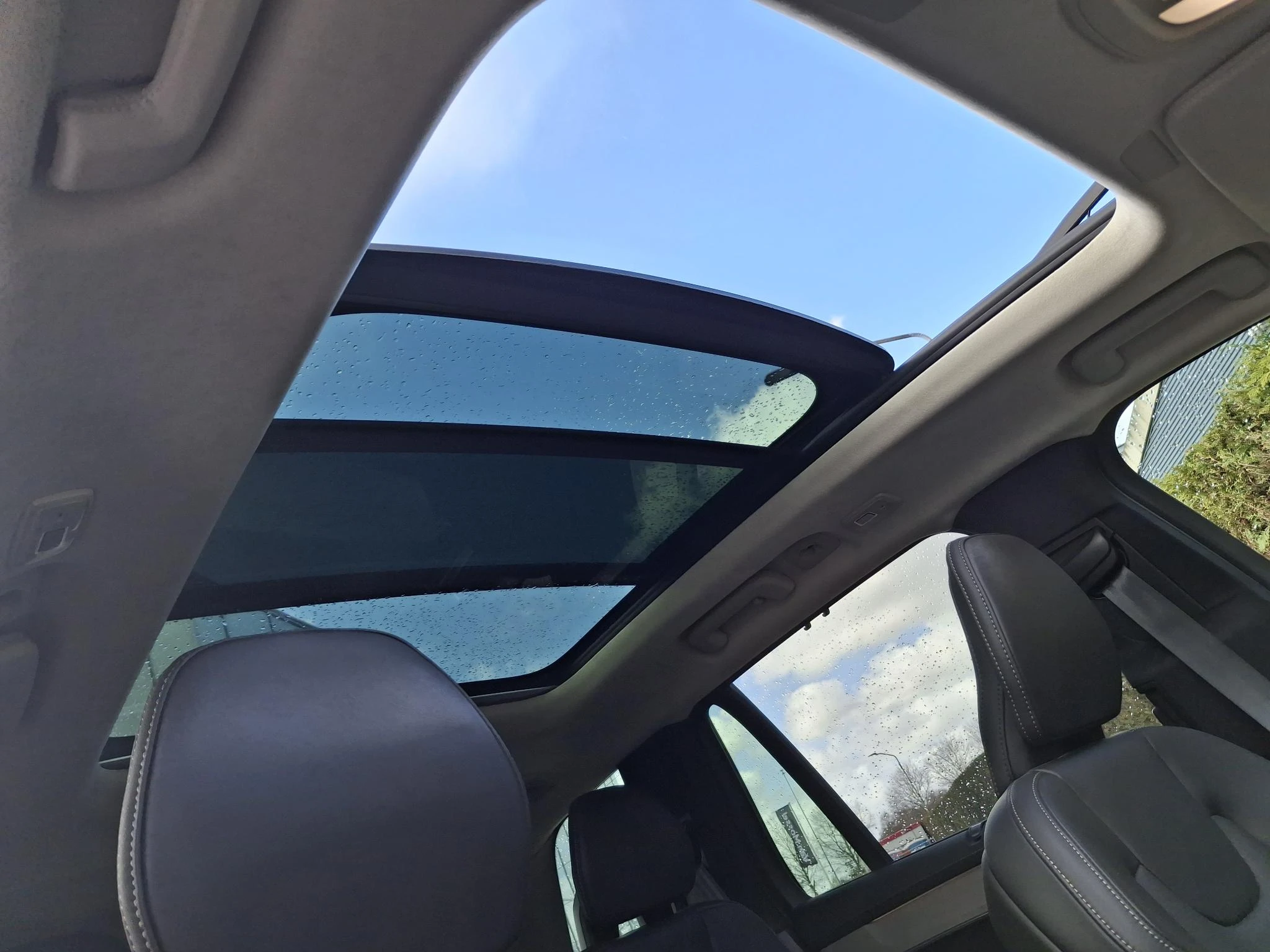 Volvo-XC90-image-3
