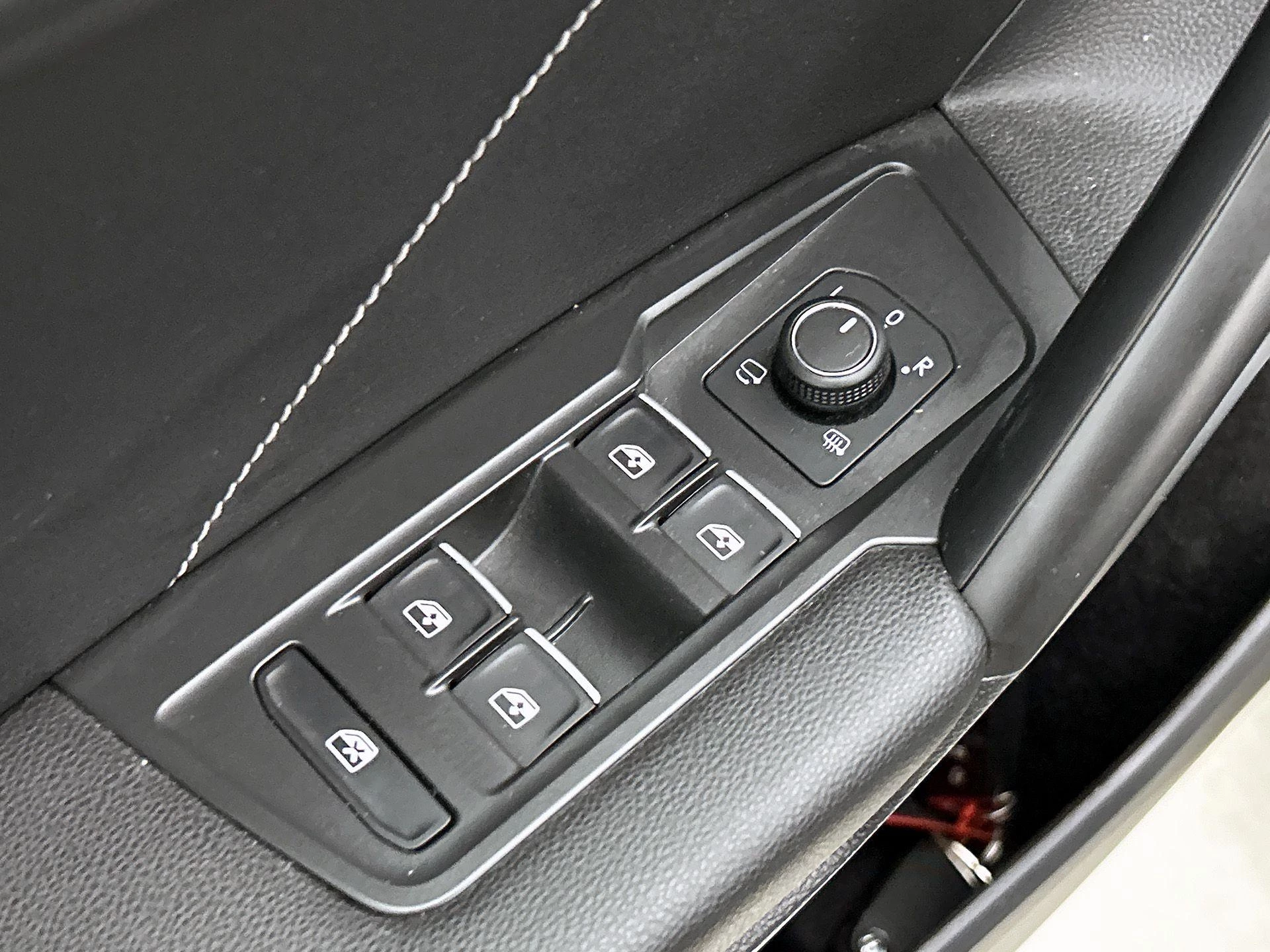 Volkswagen-Tiguan Allspace-image-29