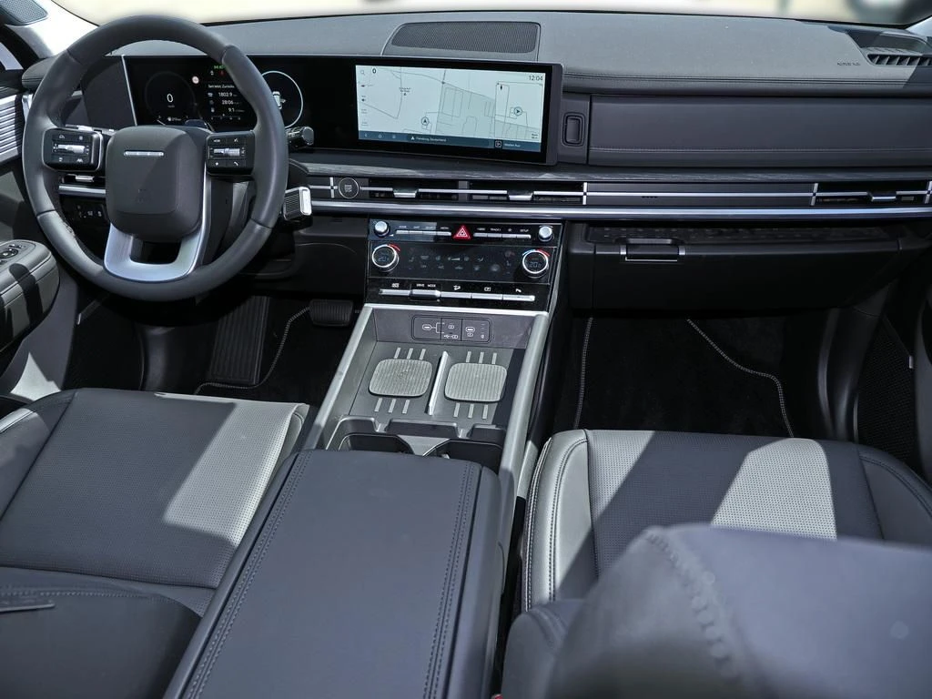 Hyundai-Santa Fe-image-12