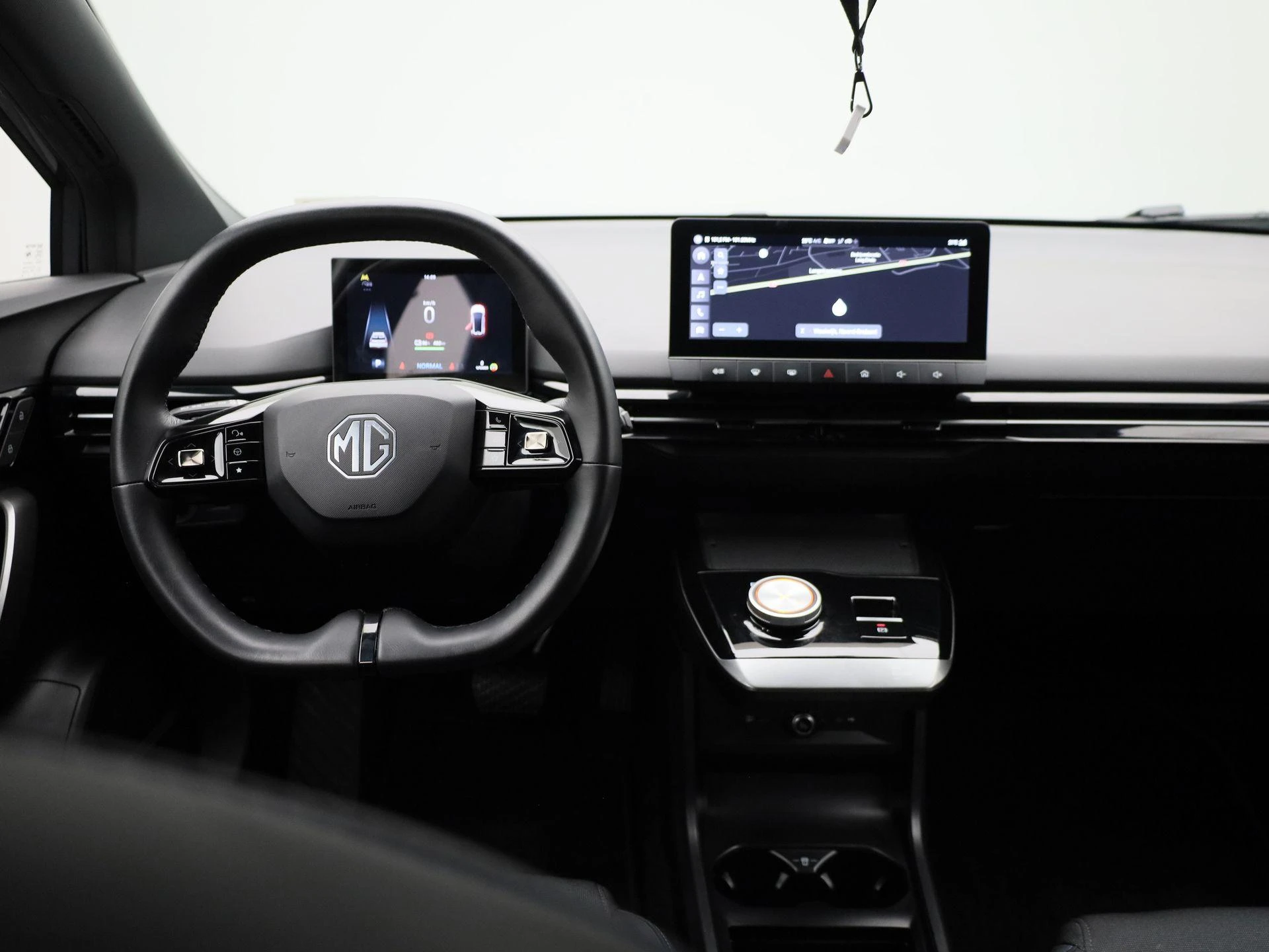 MG MG4 64 kWh Luxury
