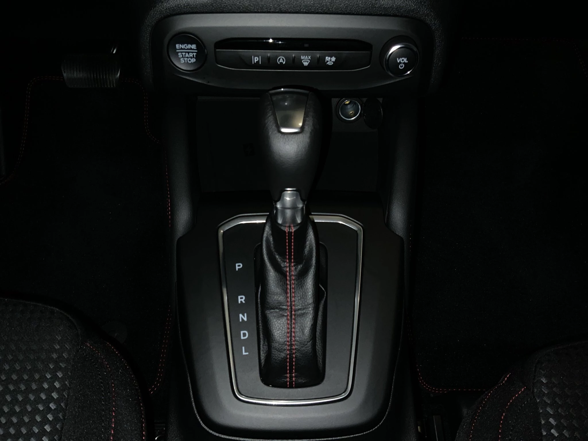 Ford Focus ST-Line X Turnier Aut.*AHK*ACC*HUD*KAM*NAVI*WINTER-PKT.
