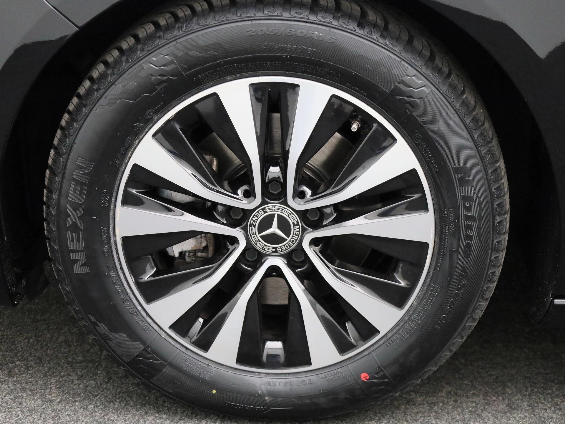 Mercedes-Benz B-Klasse 180 Business Line