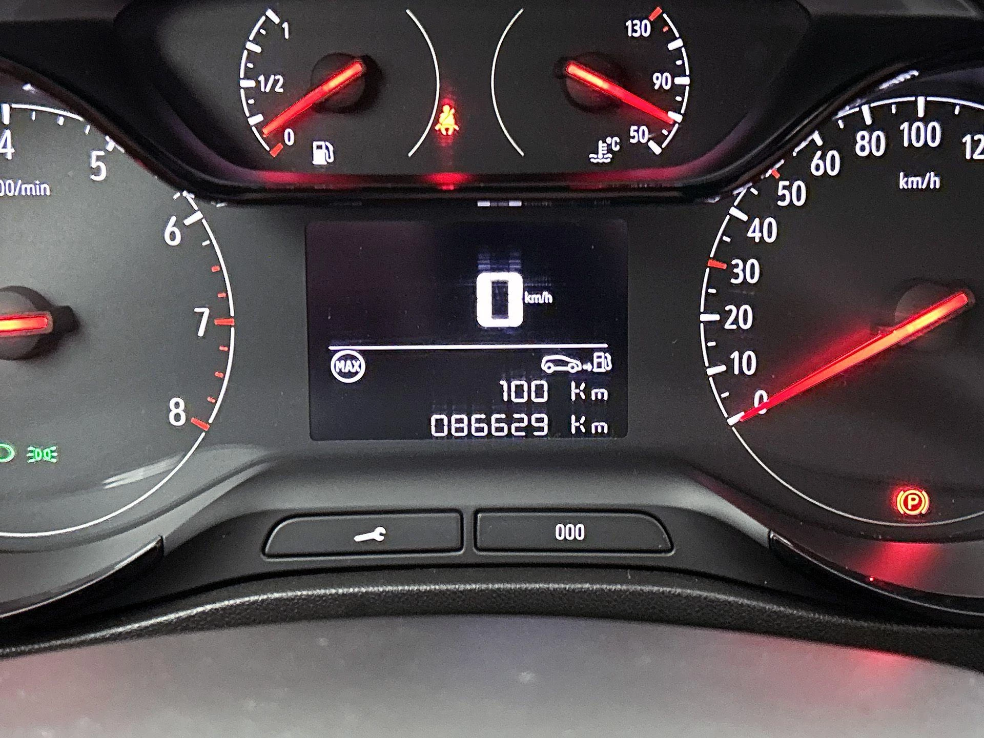 Opel-Crossland X-image-14