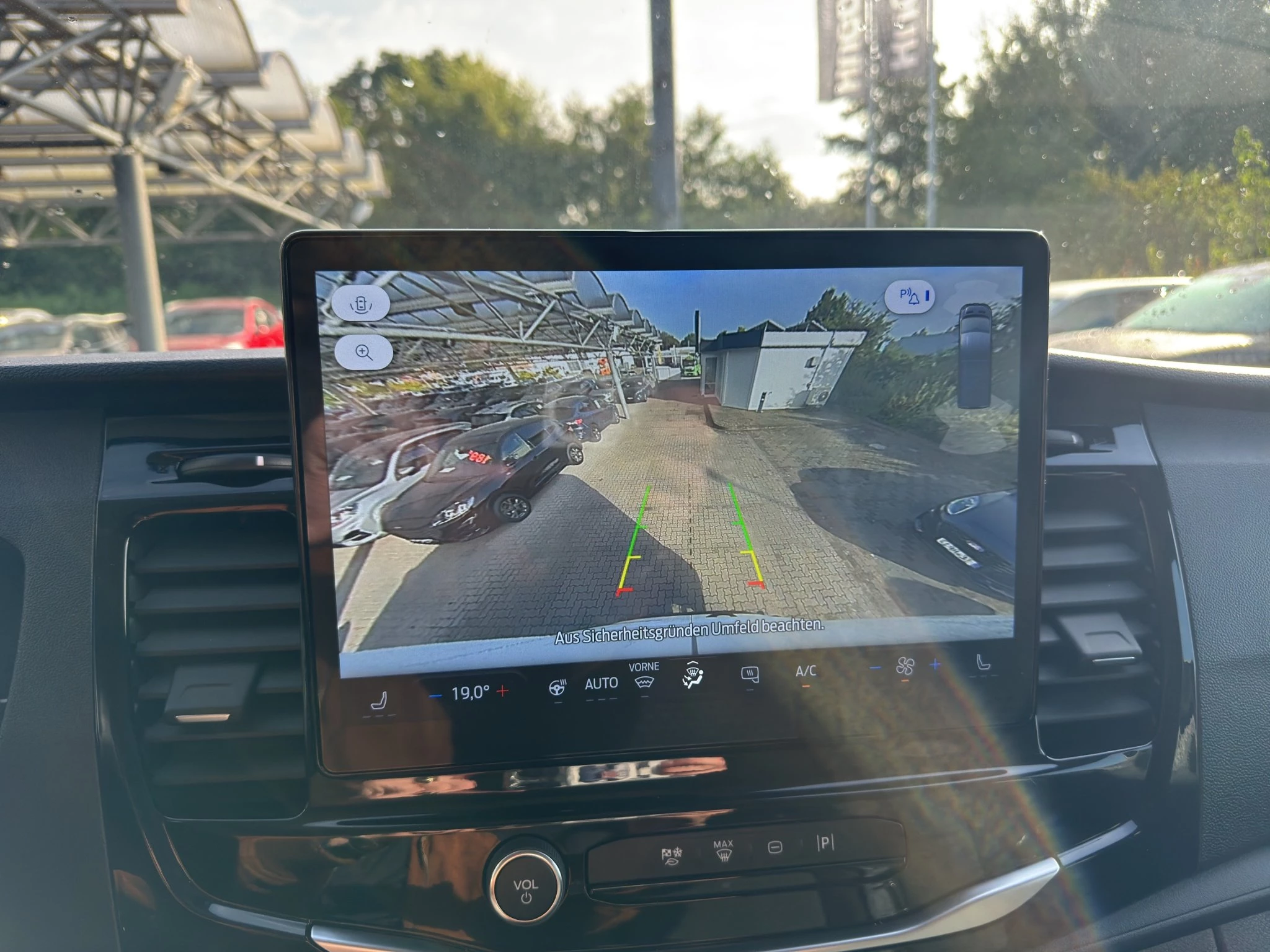 Ford-Transit-image-14