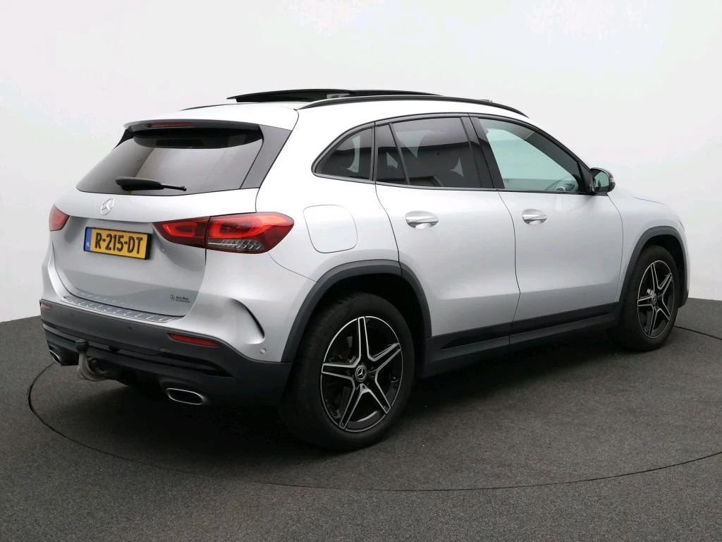 Mercedes-Benz-GLA-image-3