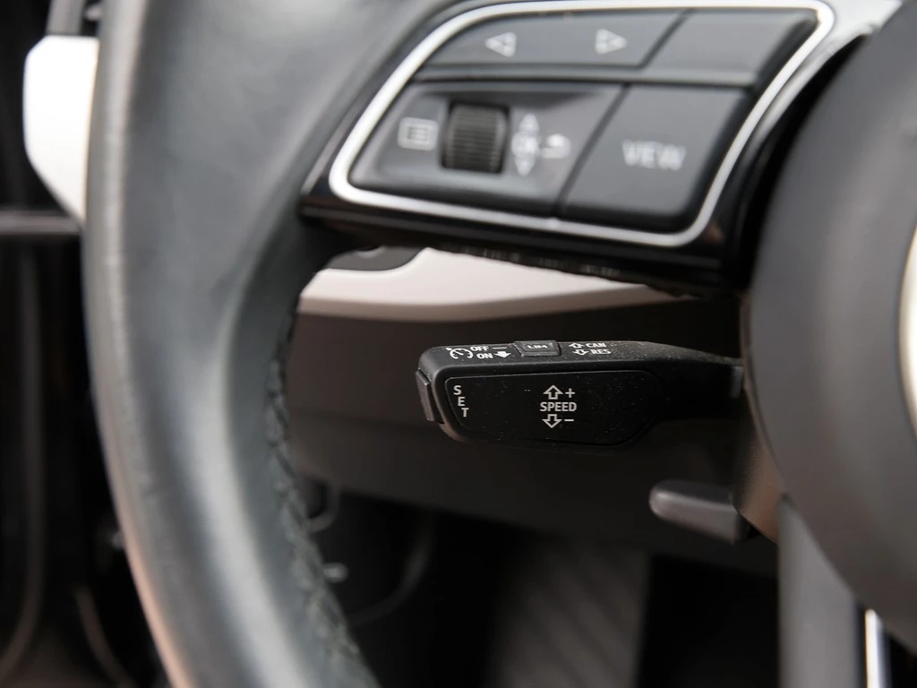 Audi A4 Avant 35 TFSI advanced Navi PDC LED Business