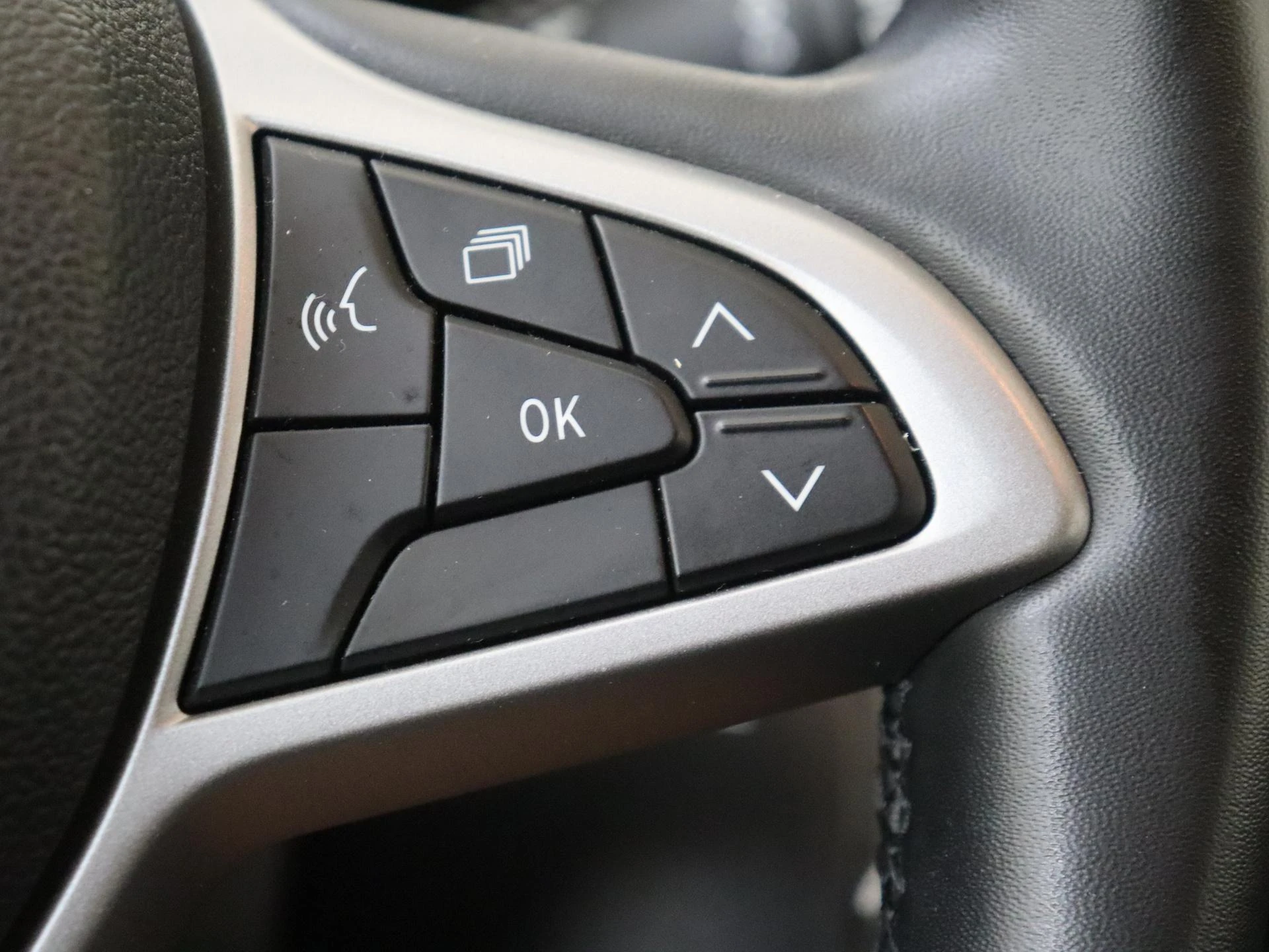 Dacia-Sandero-image-12