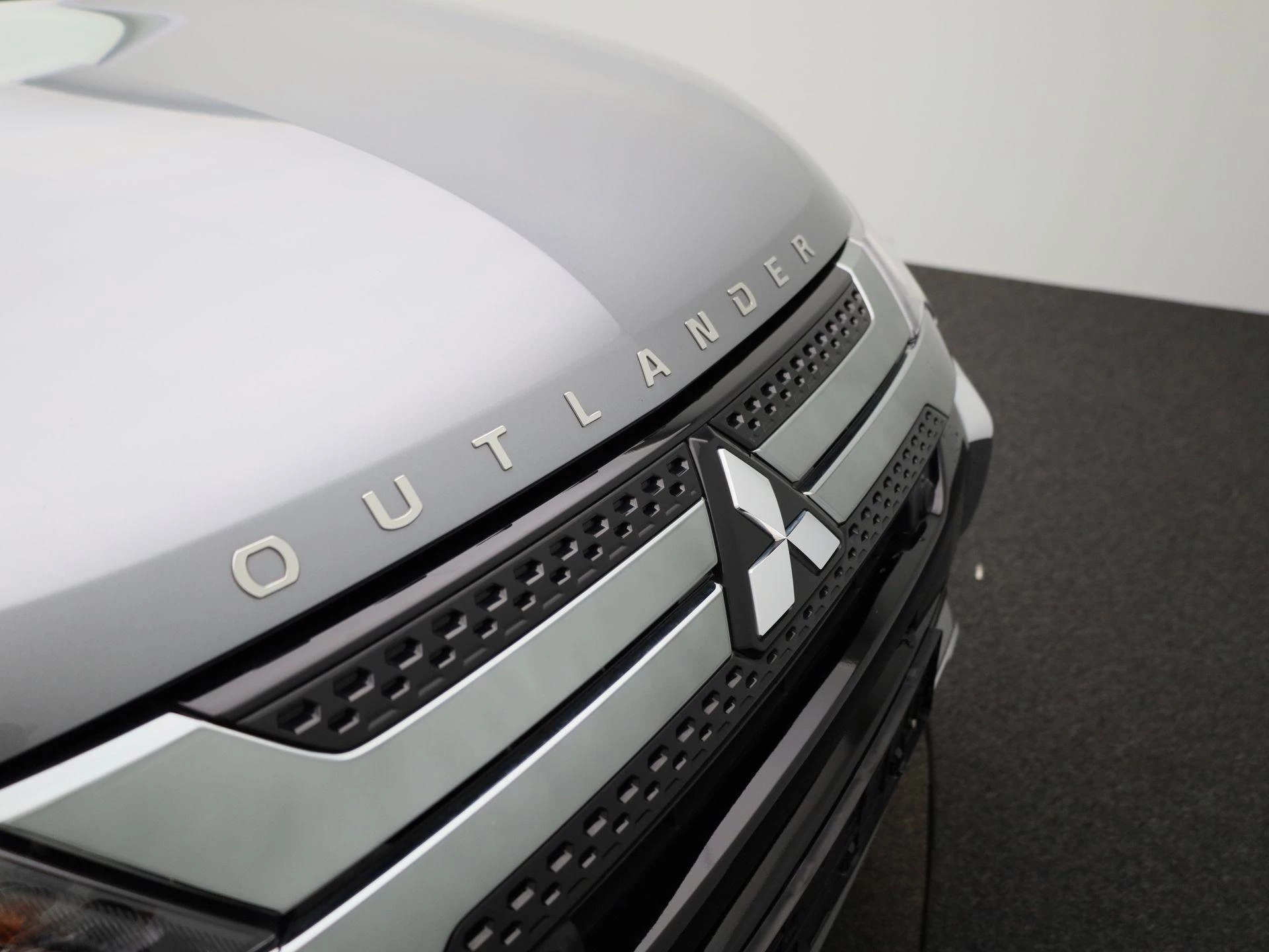 Mitsubishi-Outlander-image-33