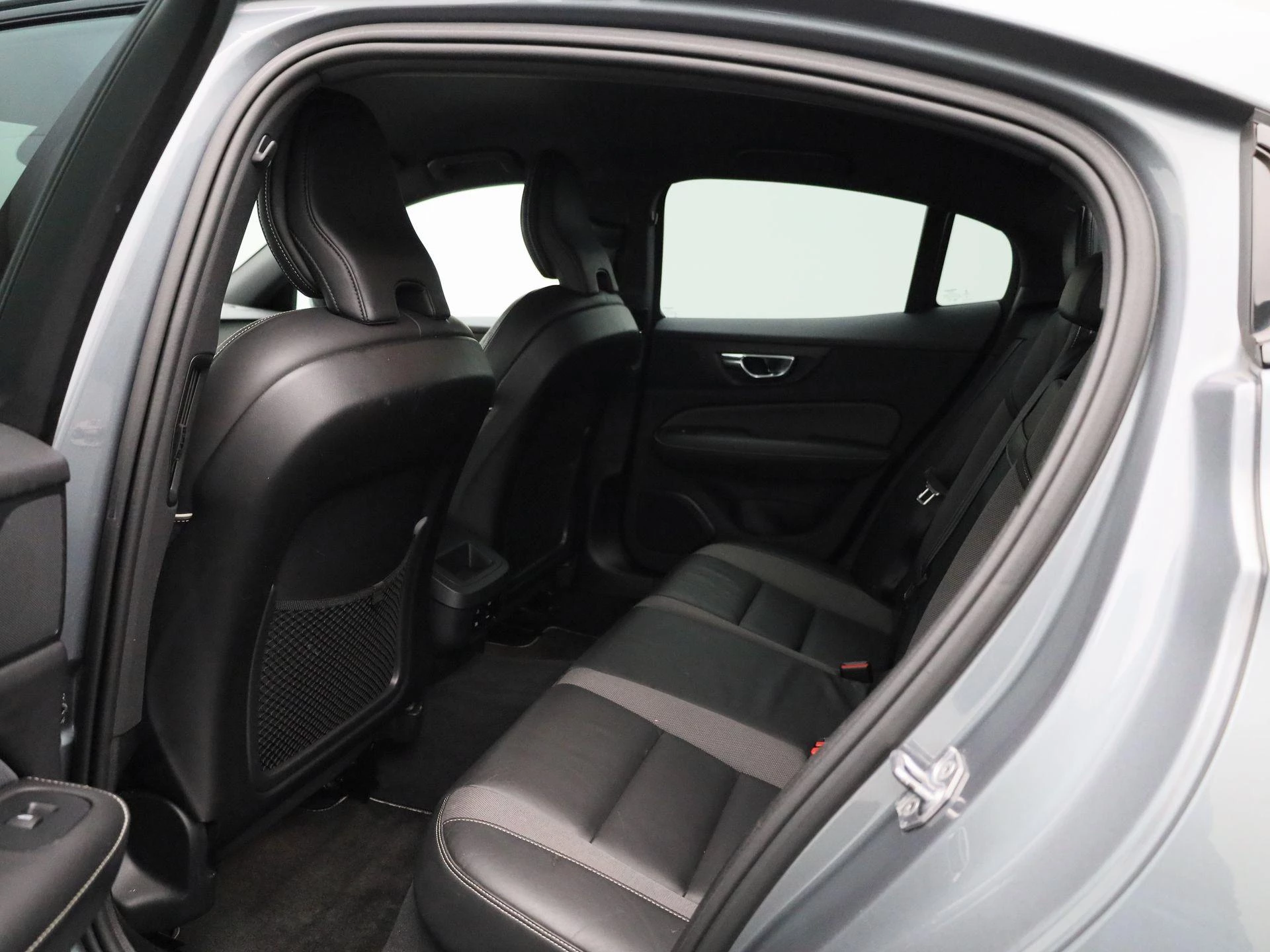 Volvo-S60-image-10