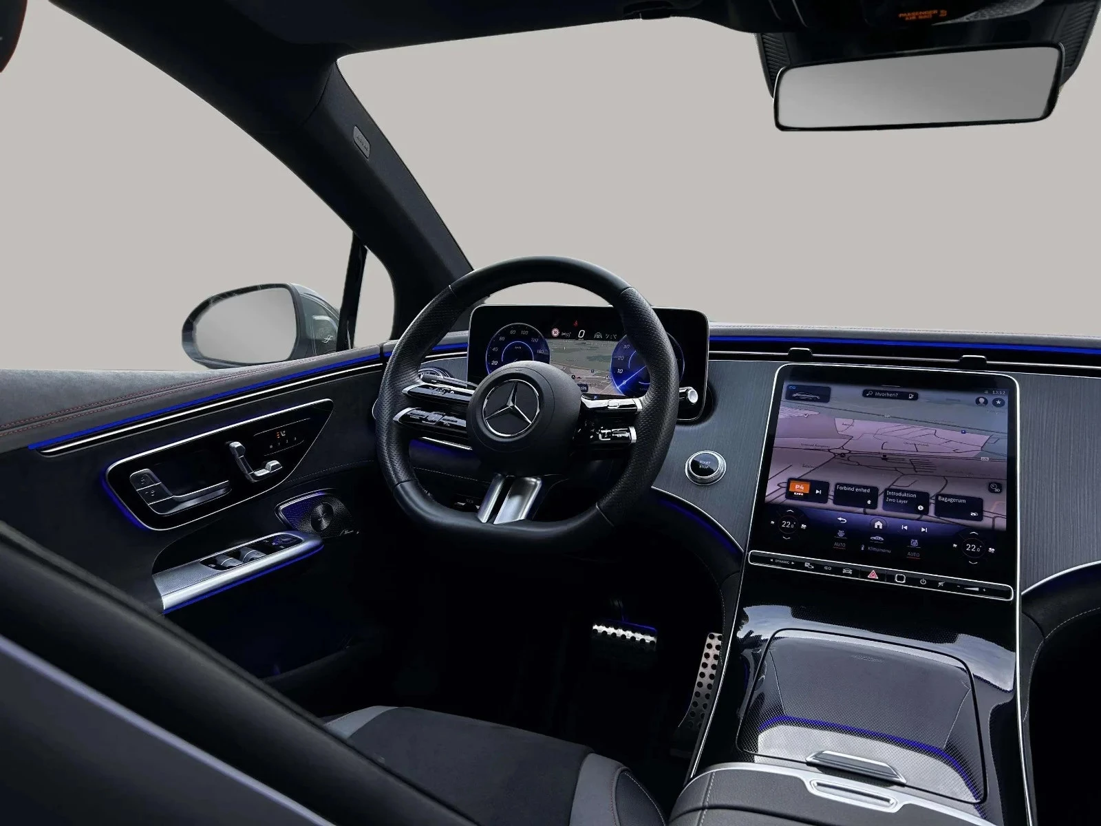 Mercedes-Benz-EQE-image-16