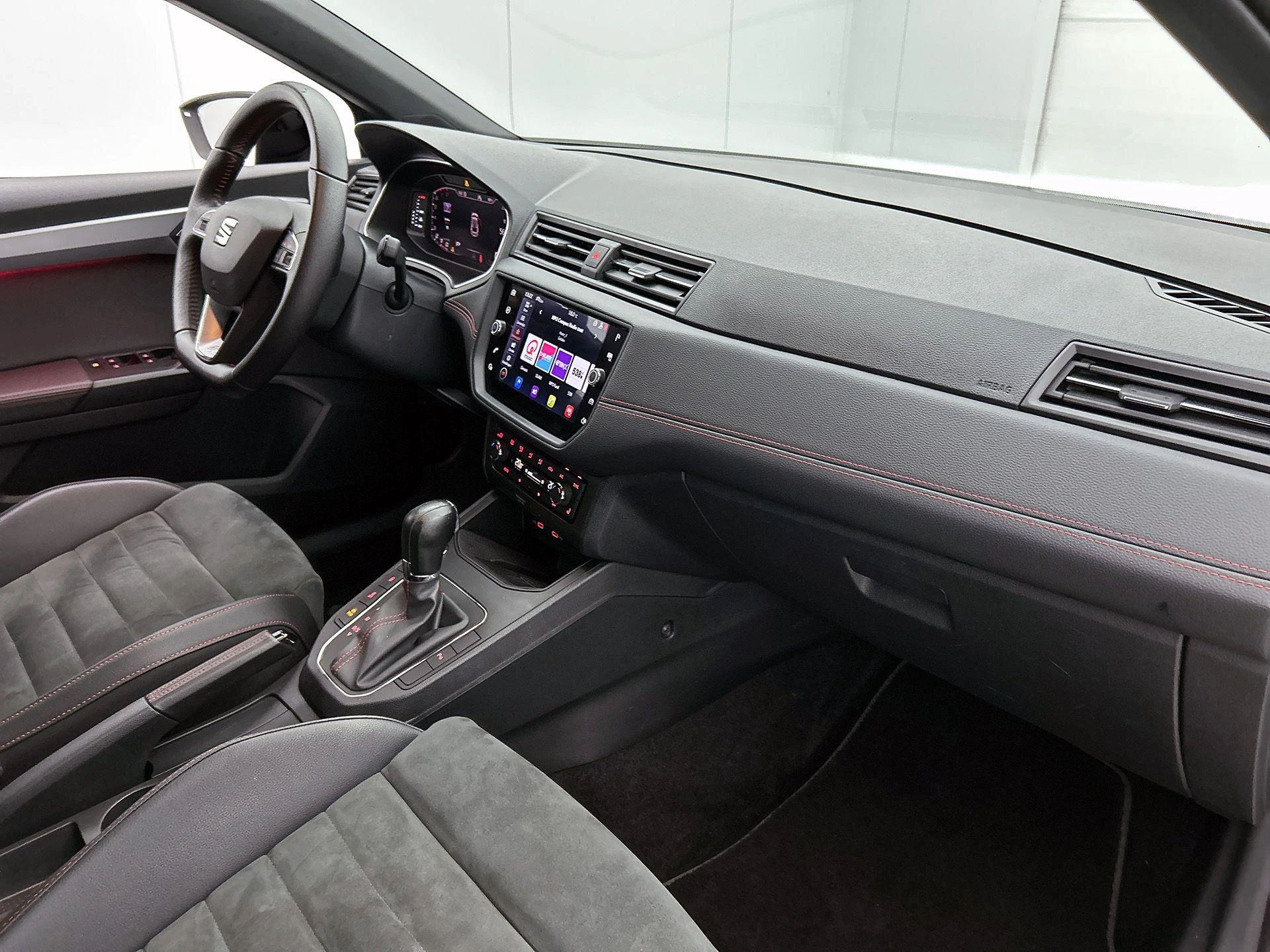 SEAT-Ibiza-image-19