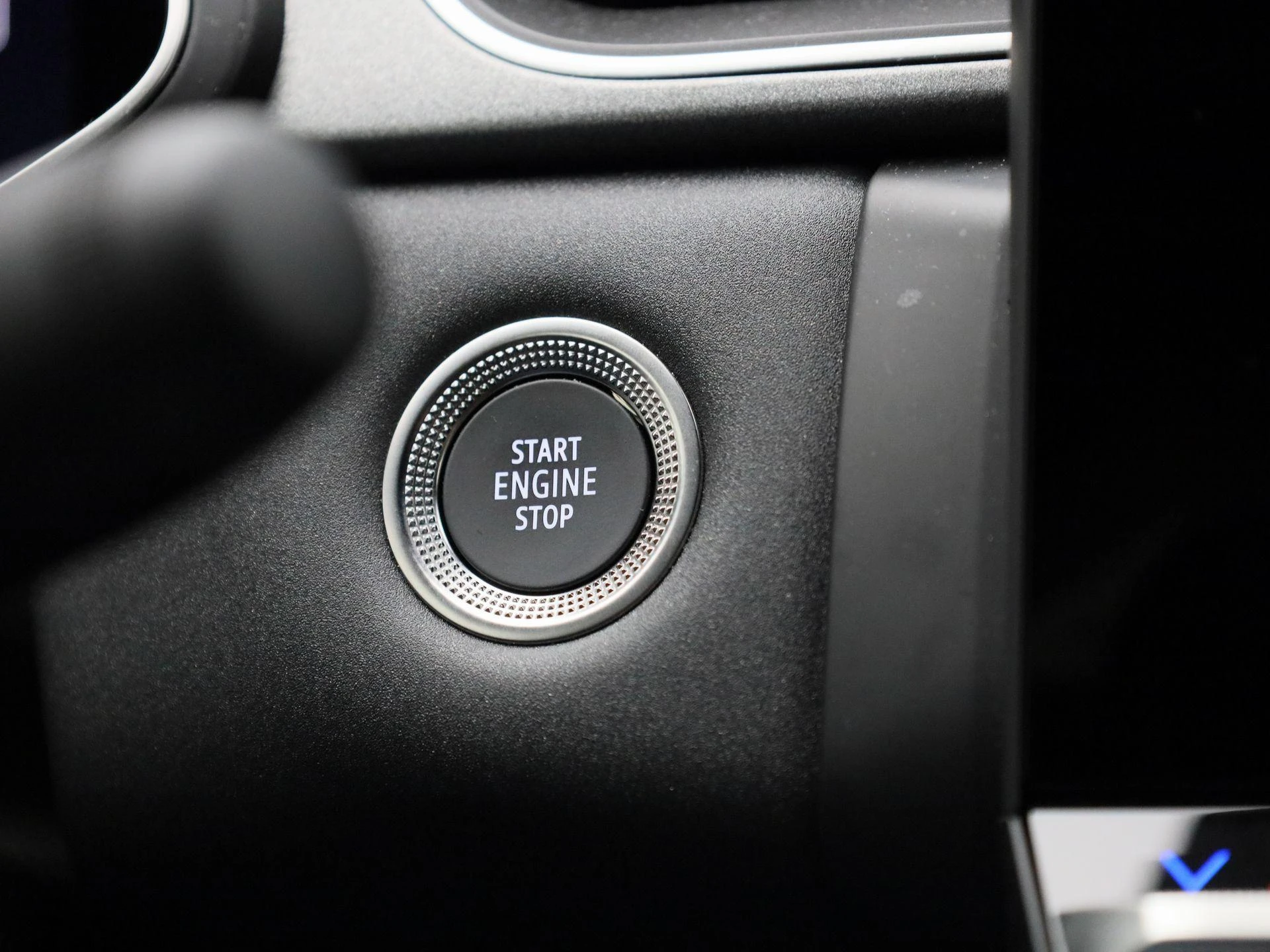 Renault-Captur-image-20