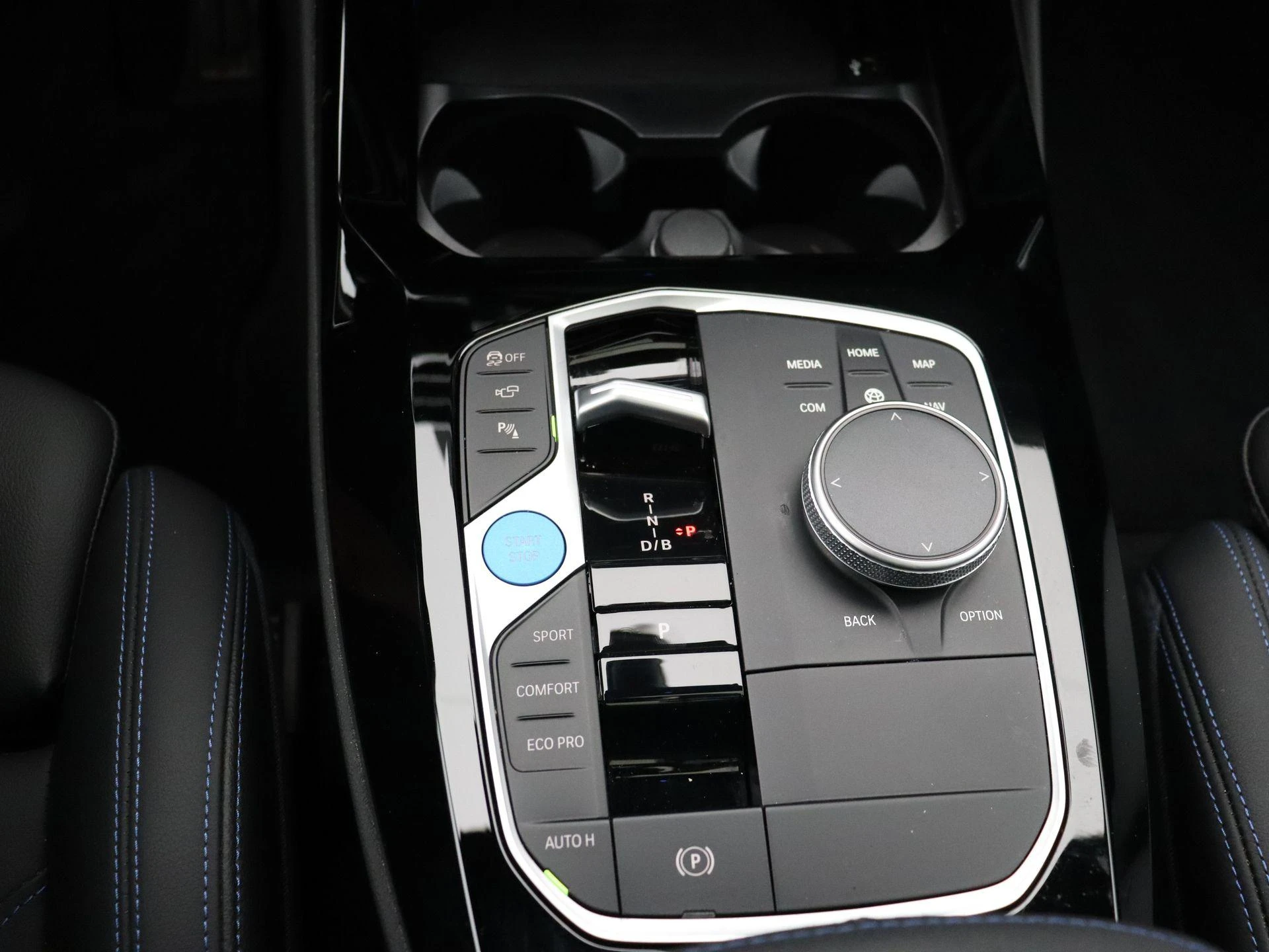 BMW-iX3-image-15