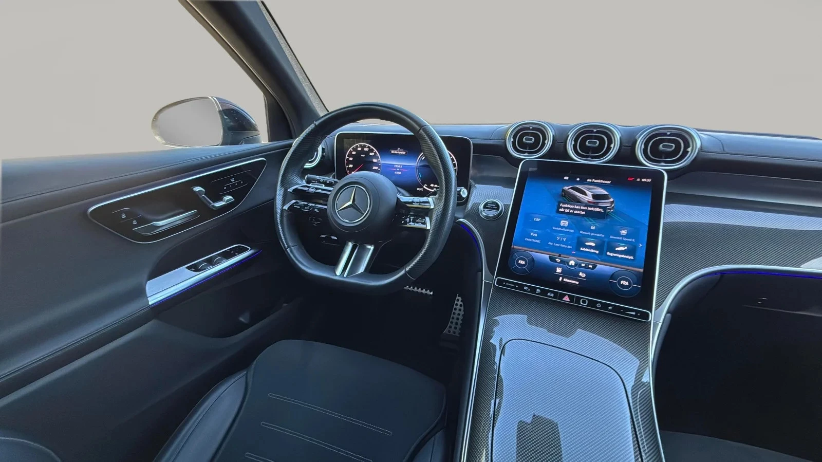 Mercedes-Benz-GLC-image-8