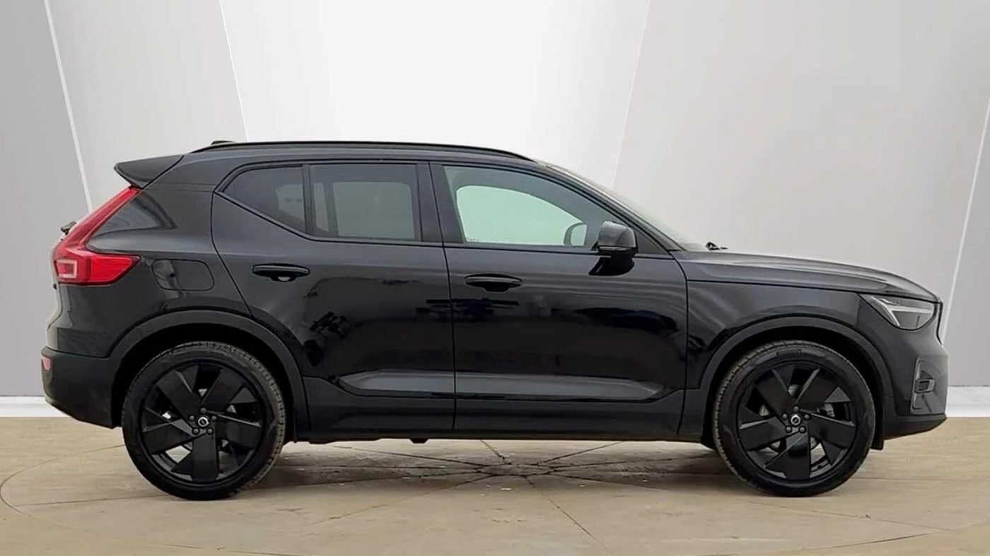 Volvo-XC40-image-1
