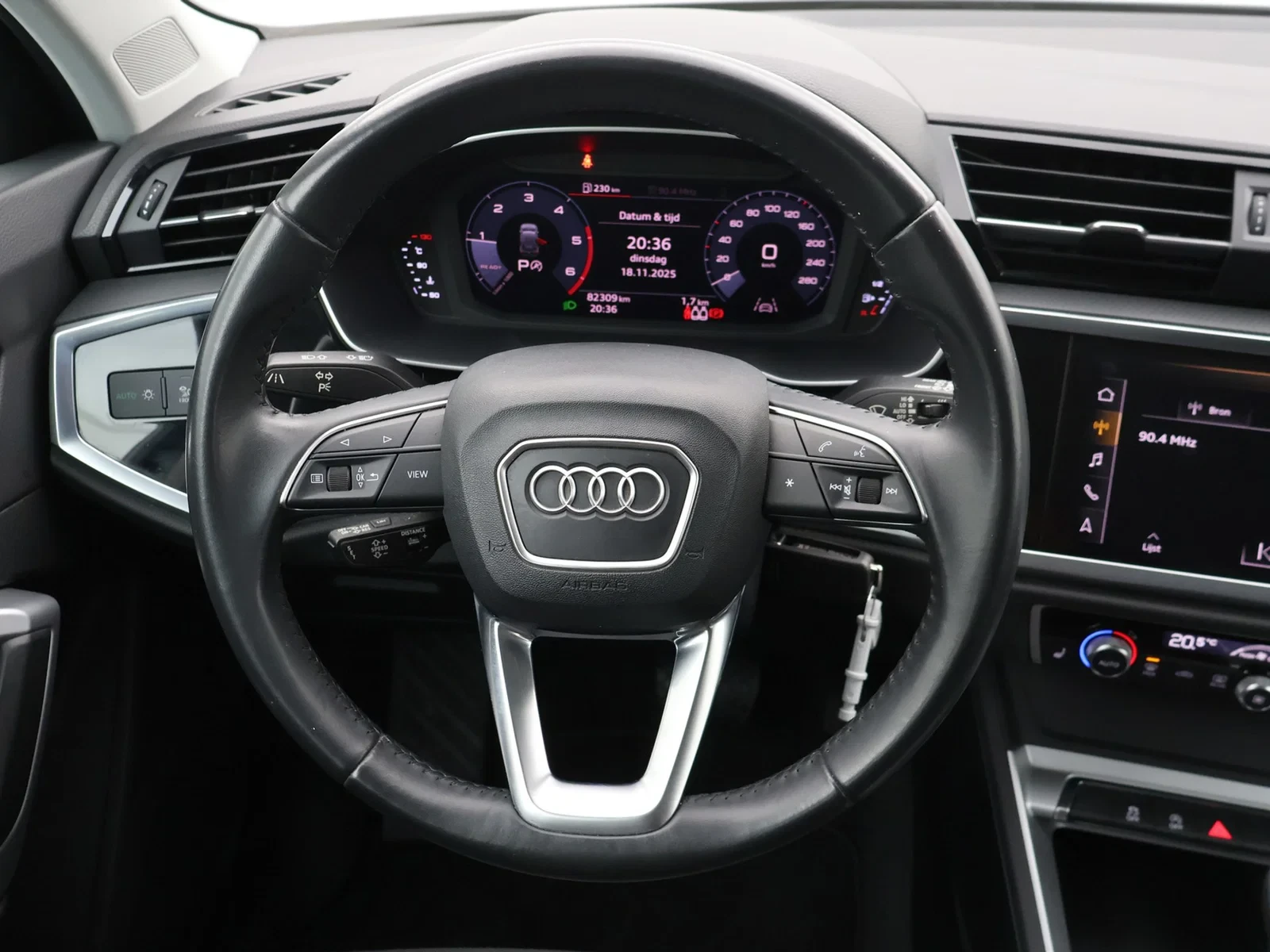 Audi-Q3-image-14