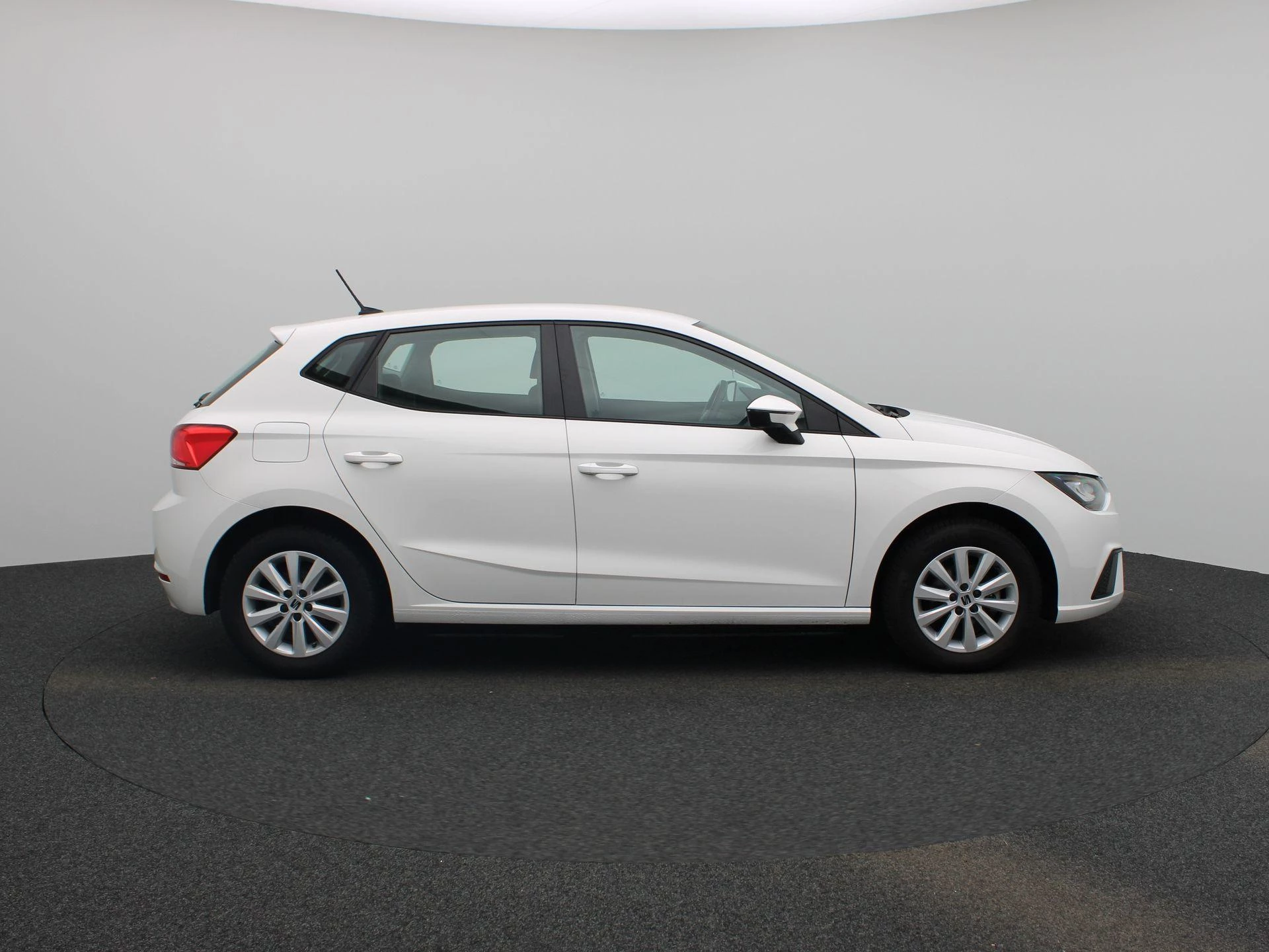 SEAT-Ibiza-image-5