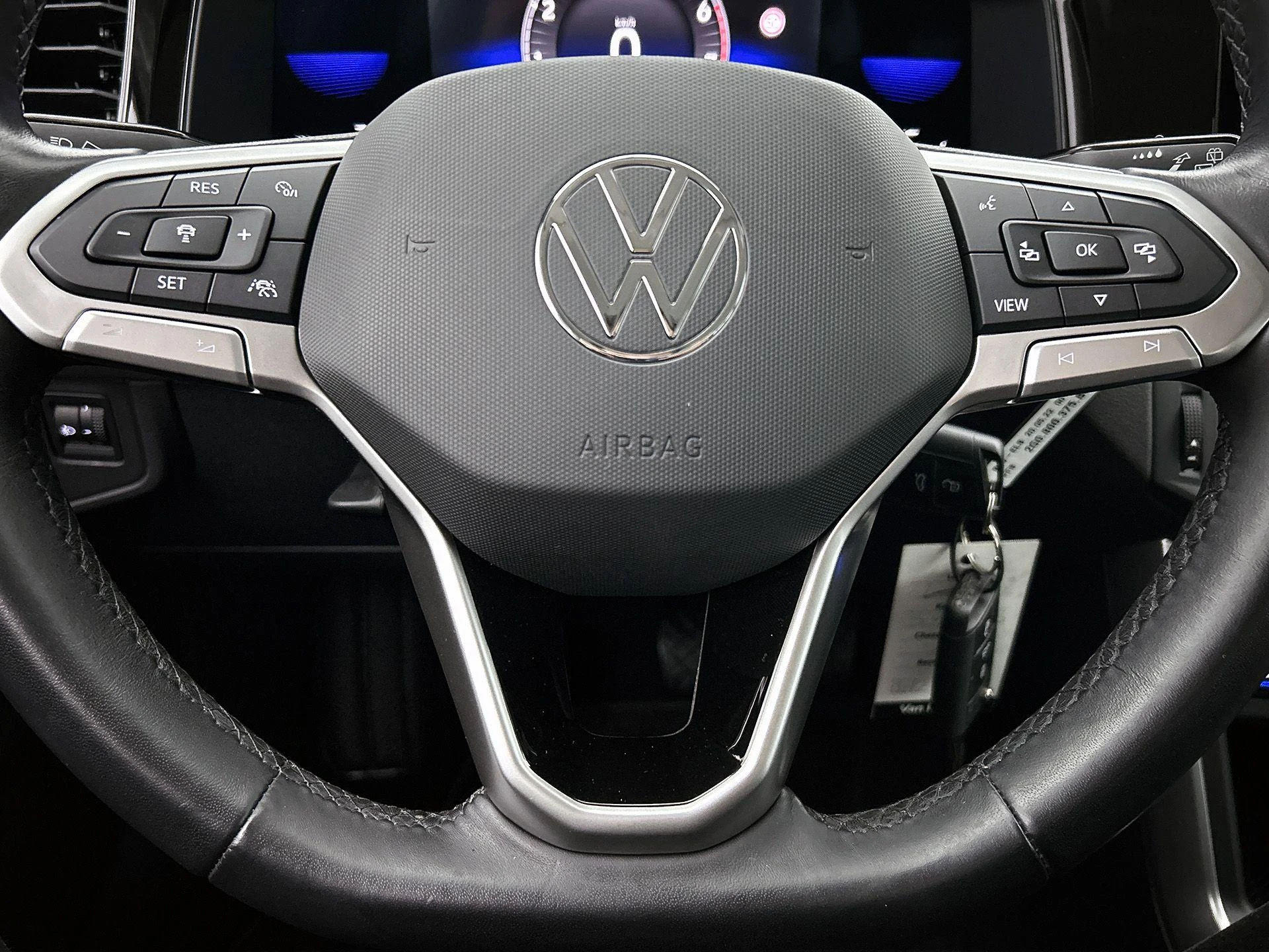 Volkswagen-Polo-image-32