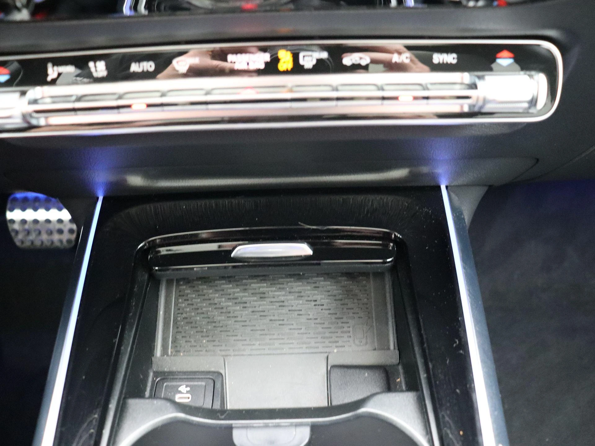 Mercedes-Benz-B-Klasse-image-21
