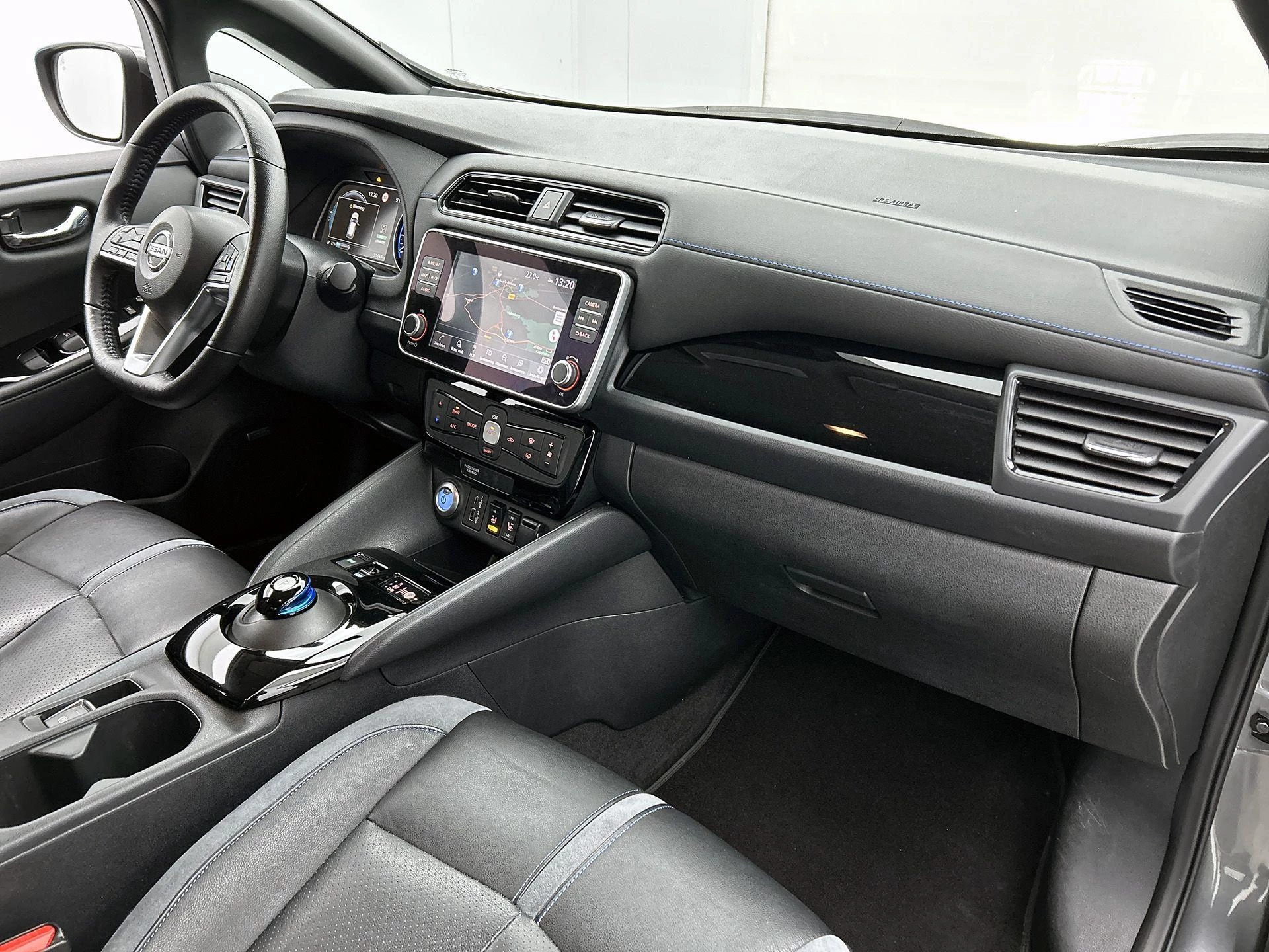 Nissan-Leaf-image-23