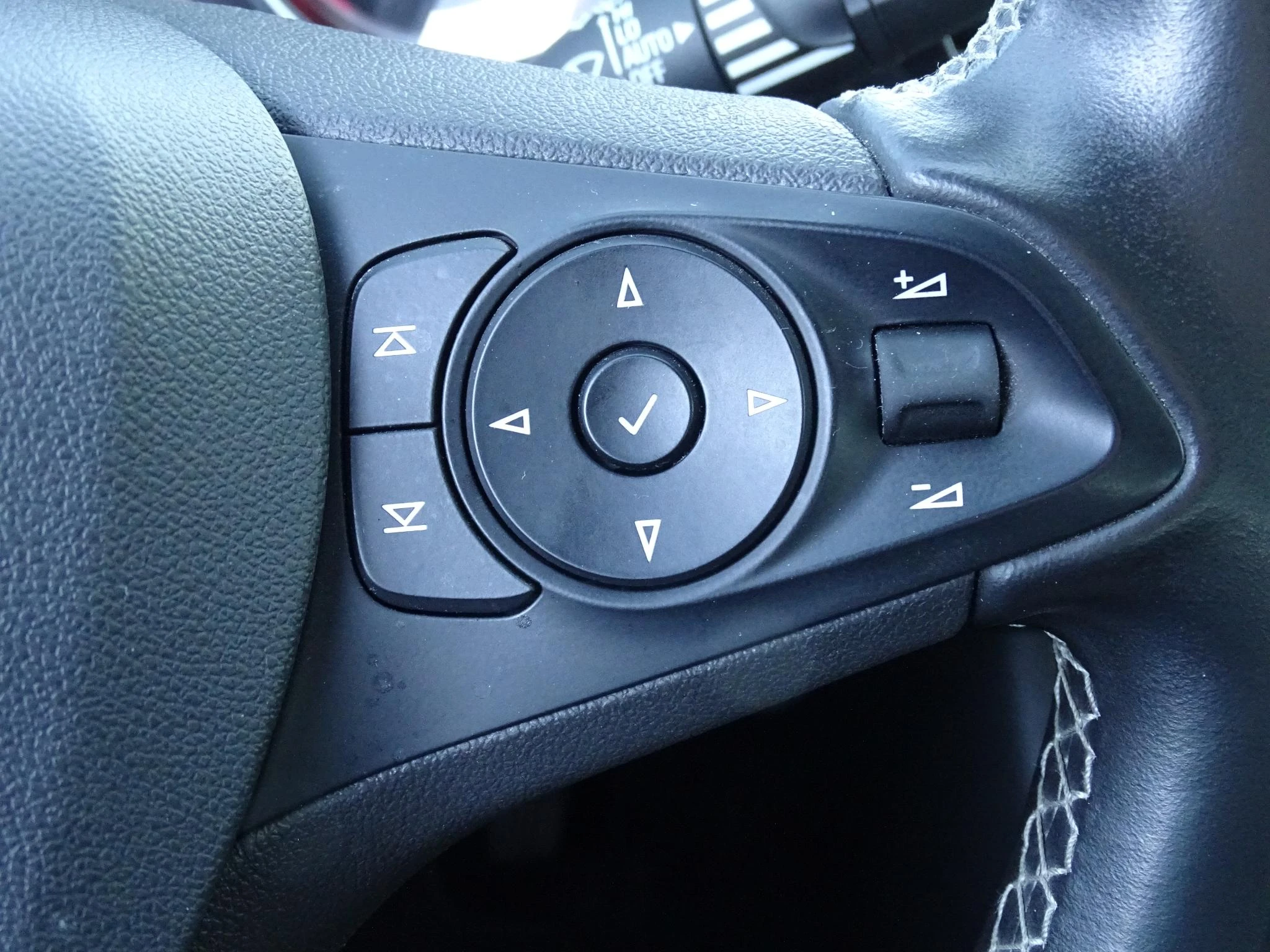 Opel-Astra-image-22
