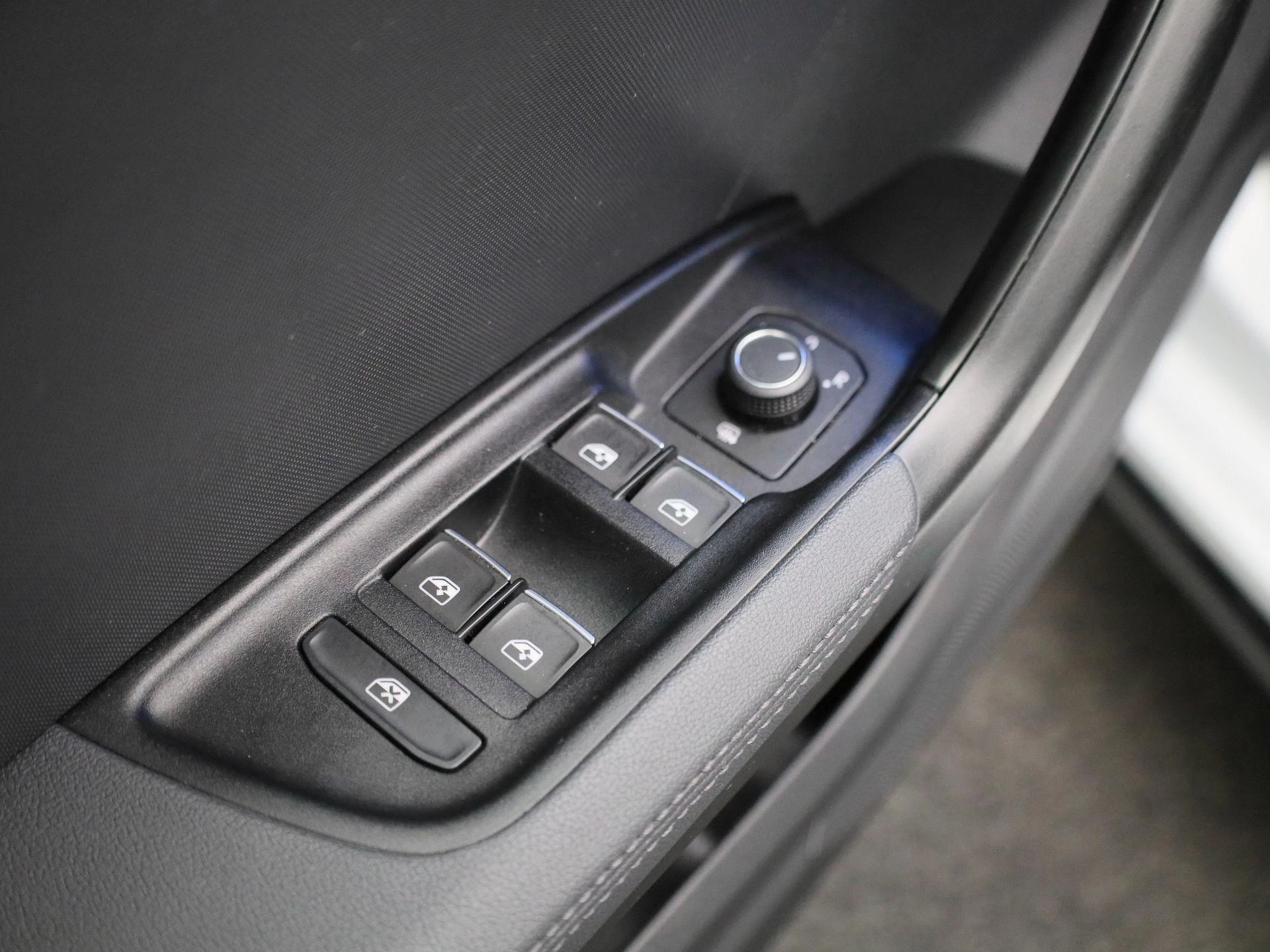 Audi-A1 Sportback-image-27