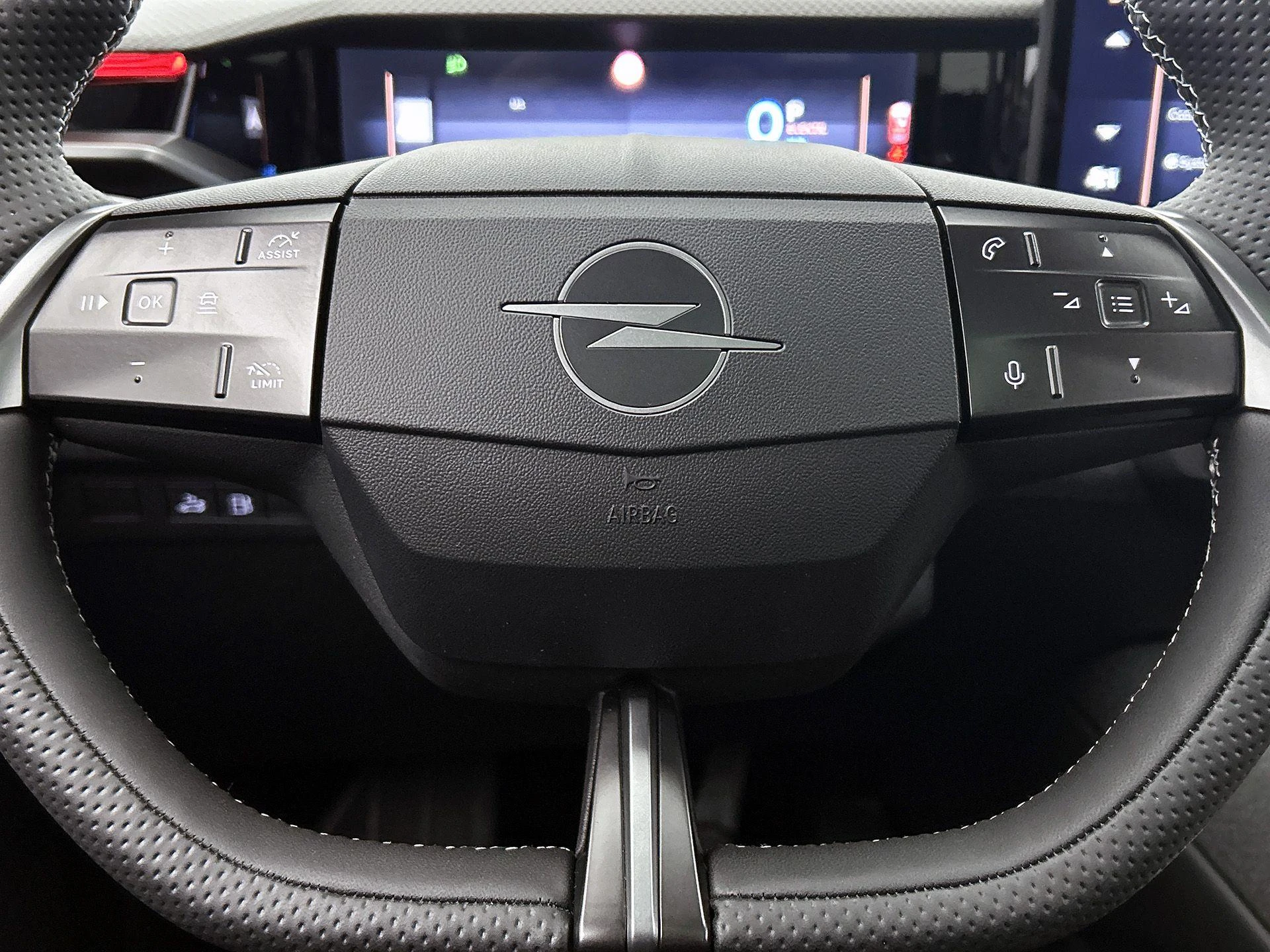 Opel-Grandland-image-46