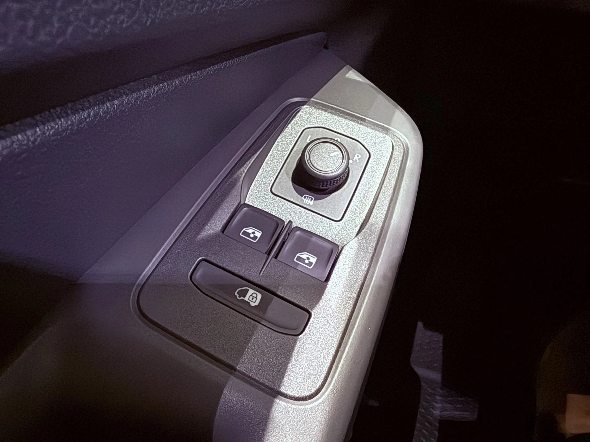 Ford-Transit Connect-image-13