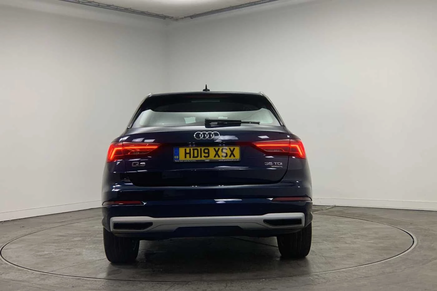 Audi-Q3-image-10