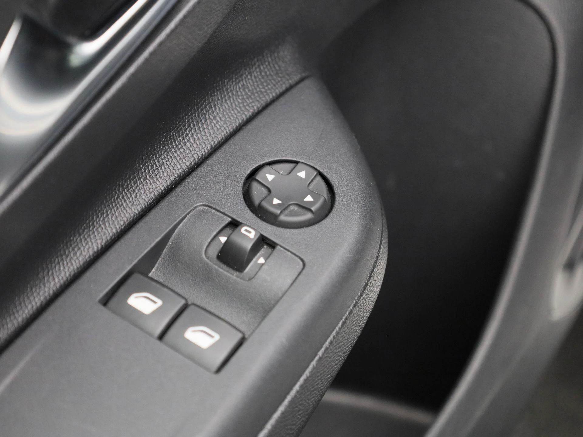Opel-Corsa-image-25