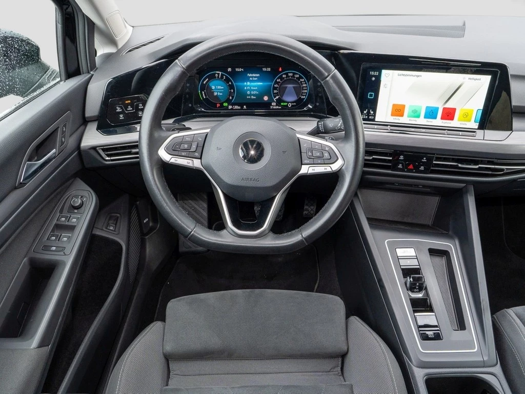 Volkswagen Golf VIII 1.4 TSI DSG eHybrid Style Navi, ZGV