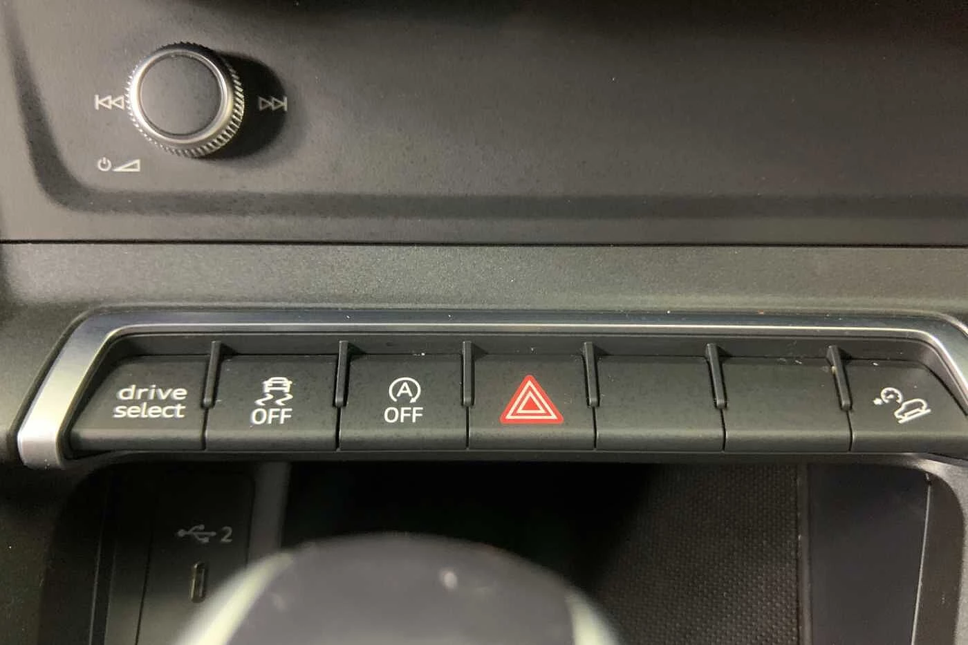 Audi-Q3-image-22
