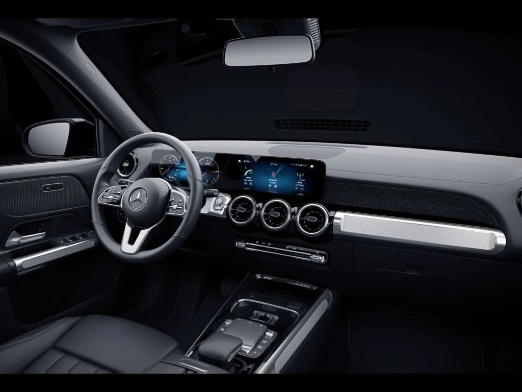 Mercedes-Benz-GLB 220 d-image-12