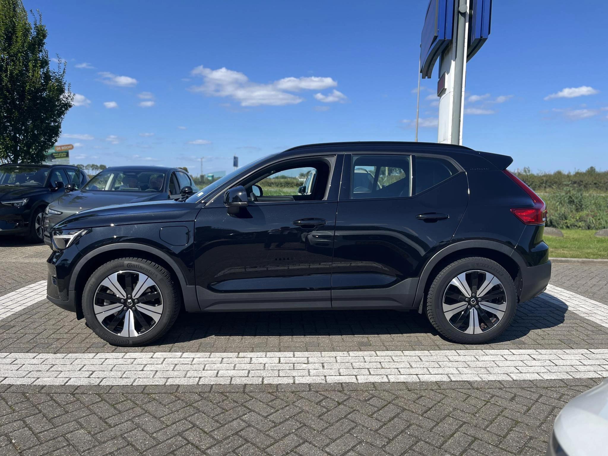 Volvo-XC40-image-2