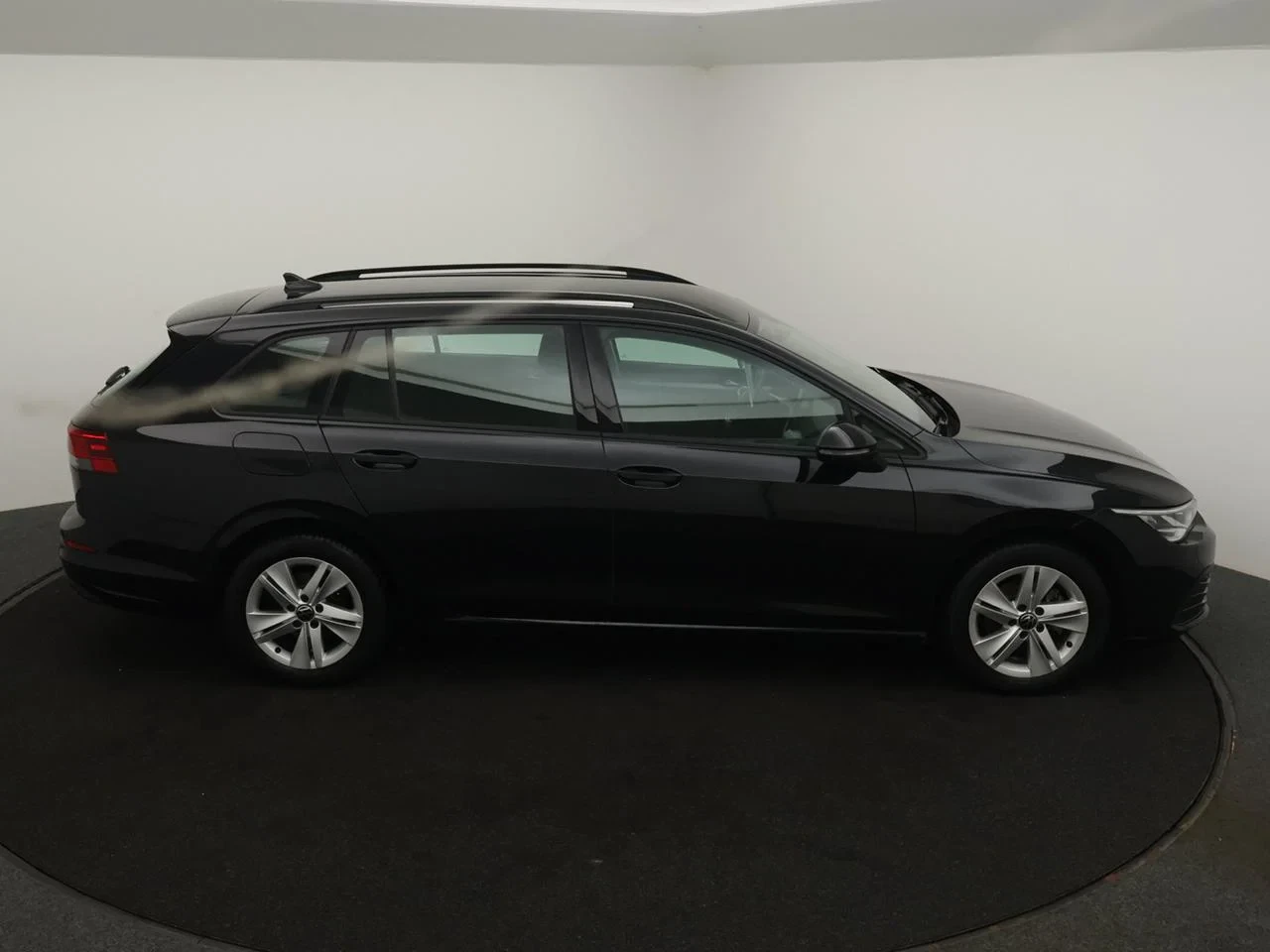 Volkswagen Golf VIII SW Golf Variant Life 1.0TSI 110PK *VIRTUAL COCKPIT*NAVI*KEYLESS GO*PDC*APP-CONNECT*...*