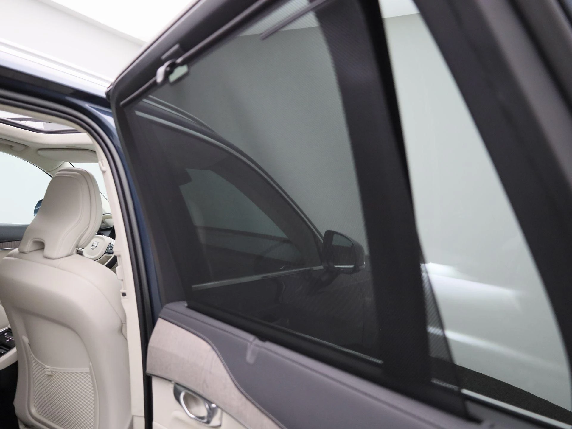 Volvo-XC90-image-38