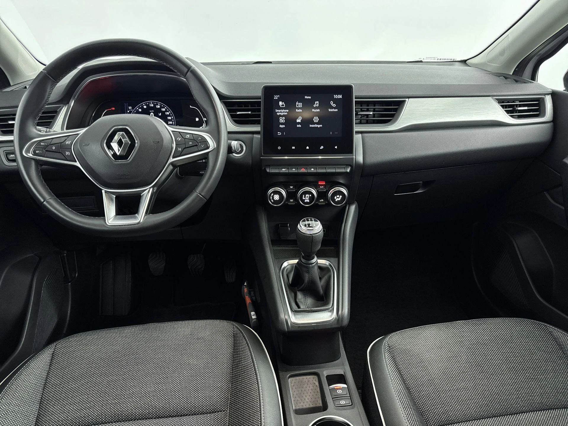 Renault-Captur-image-17