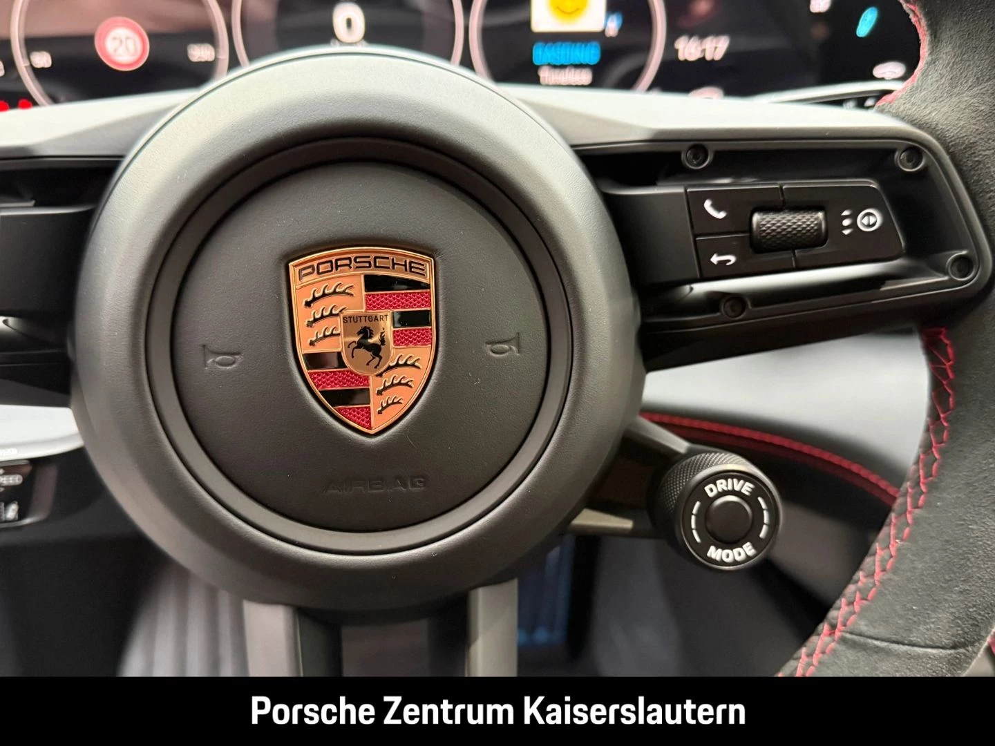 Porsche Taycan GTS Sport Turismo HA-Lenkung Active-Ride gts