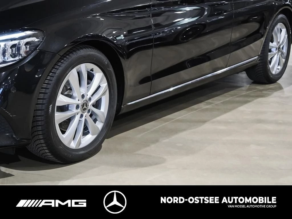 Mercedes-Benz C-Klasse 200 AVANTGARDE SD MULTIBEAM 9G COMAND SITZHZG AVANTGARDE