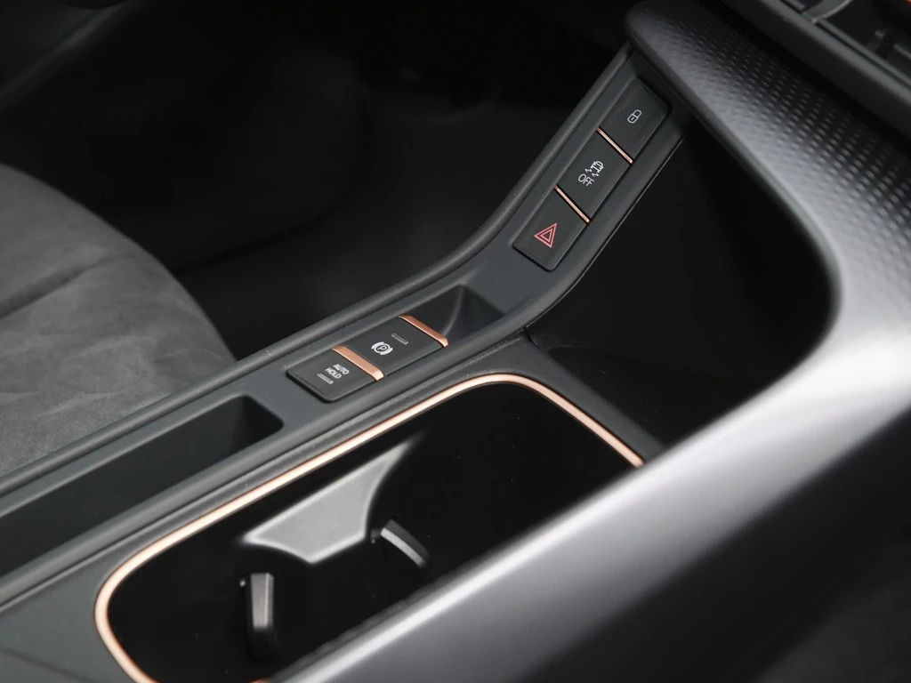 CUPRA Terramar VZ 1.5 e-Hybrid 200kW/272PS 6-Gang-DSG